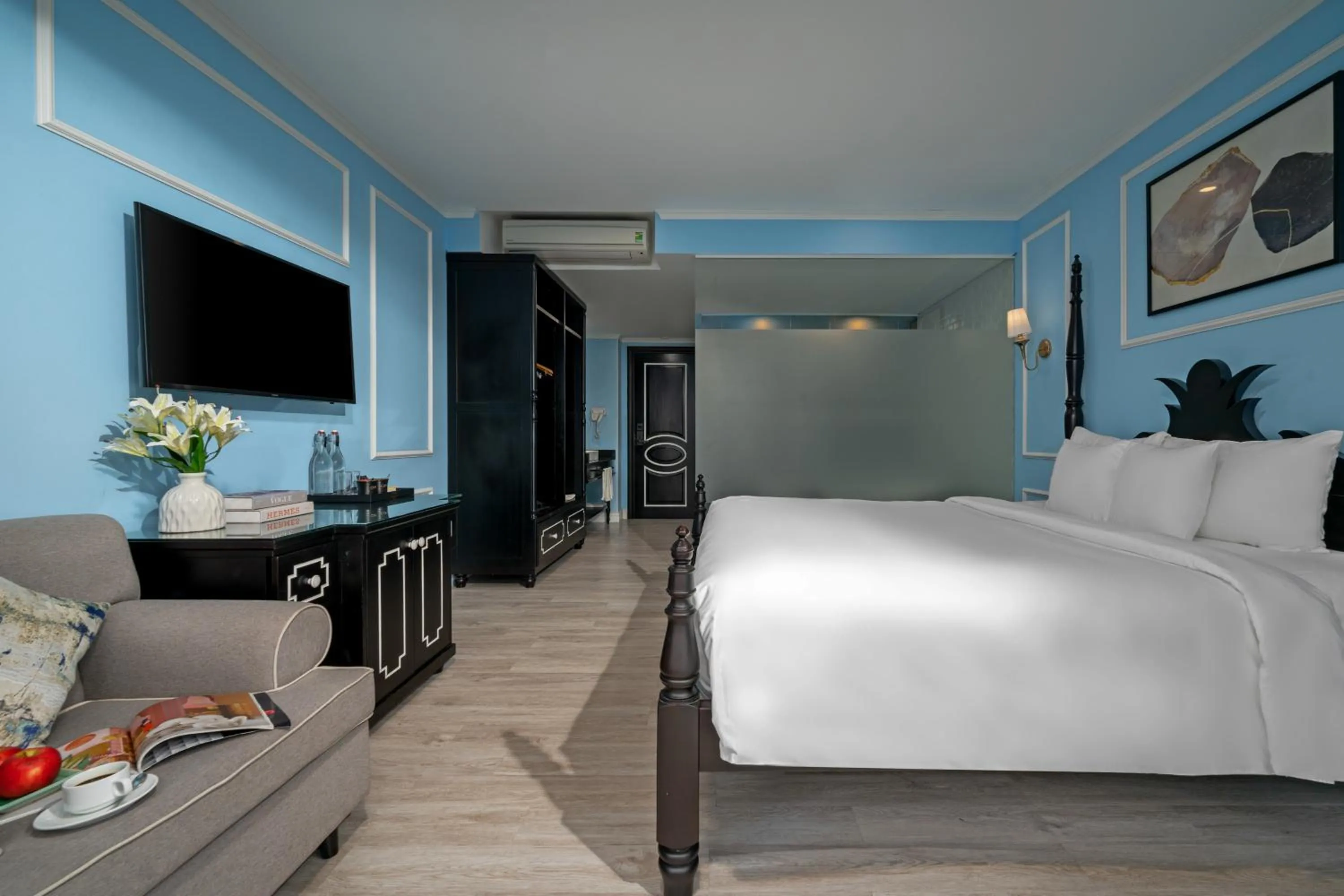 Living room, Bed in Hotel Del Luna Boutique