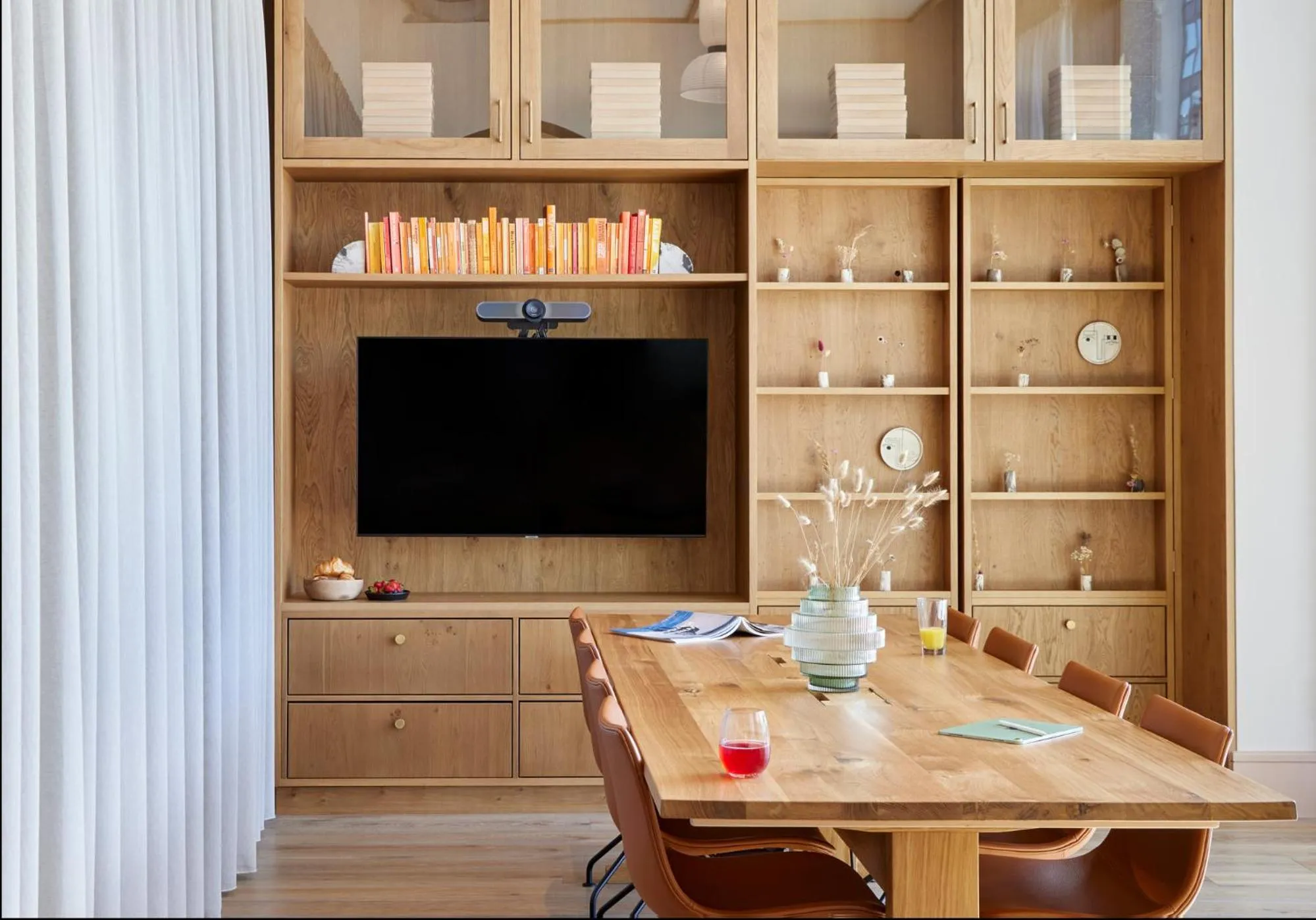 Area and facilities in Beckett Locke