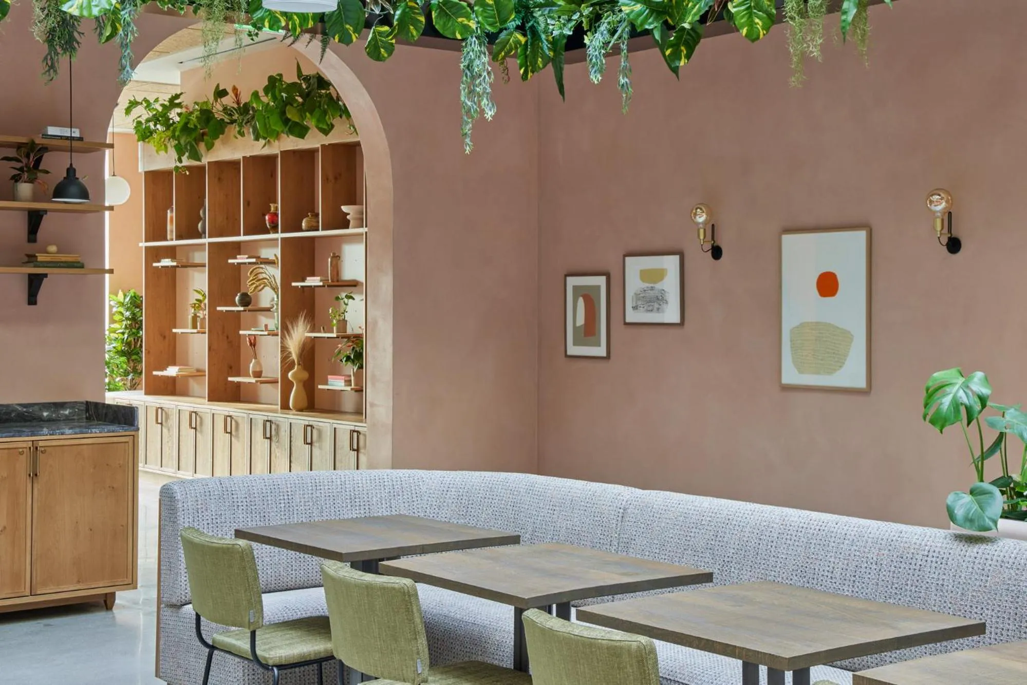 Area and facilities in Beckett Locke