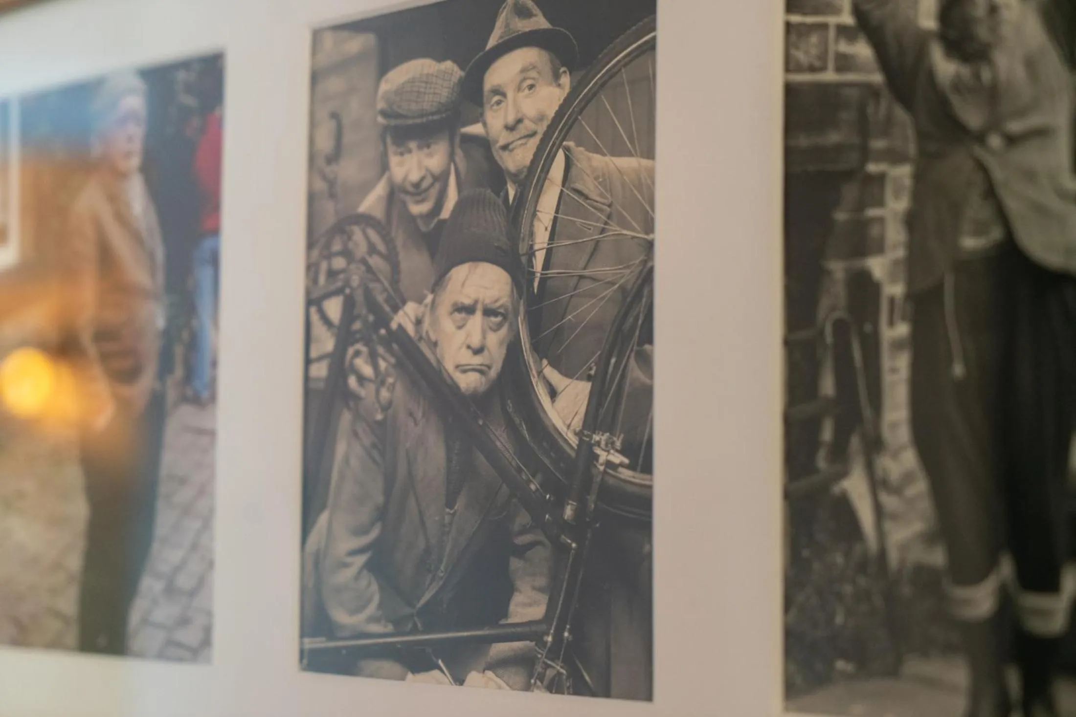 People in The White Horse Inn