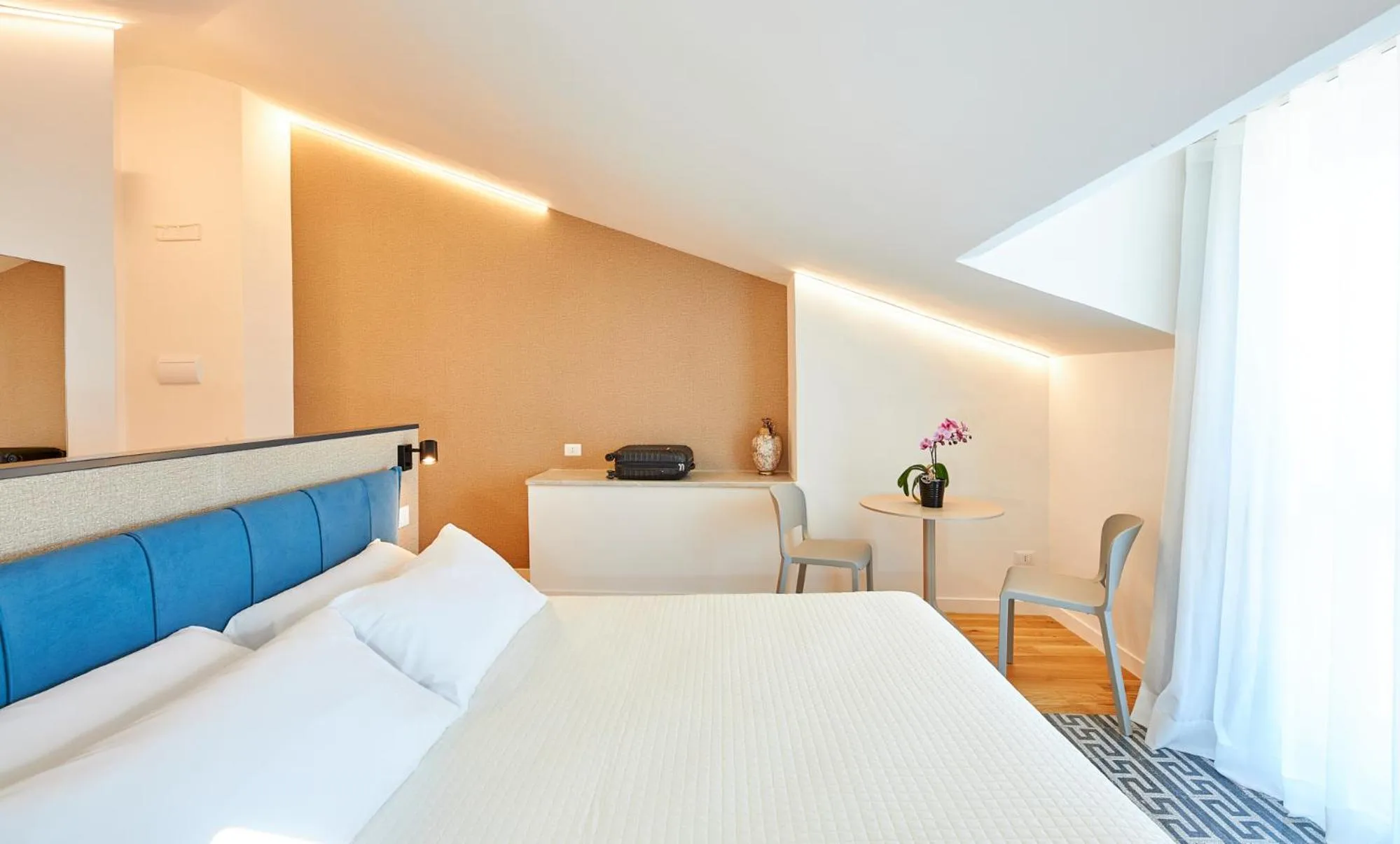 Bed in Villa Rosa Residence