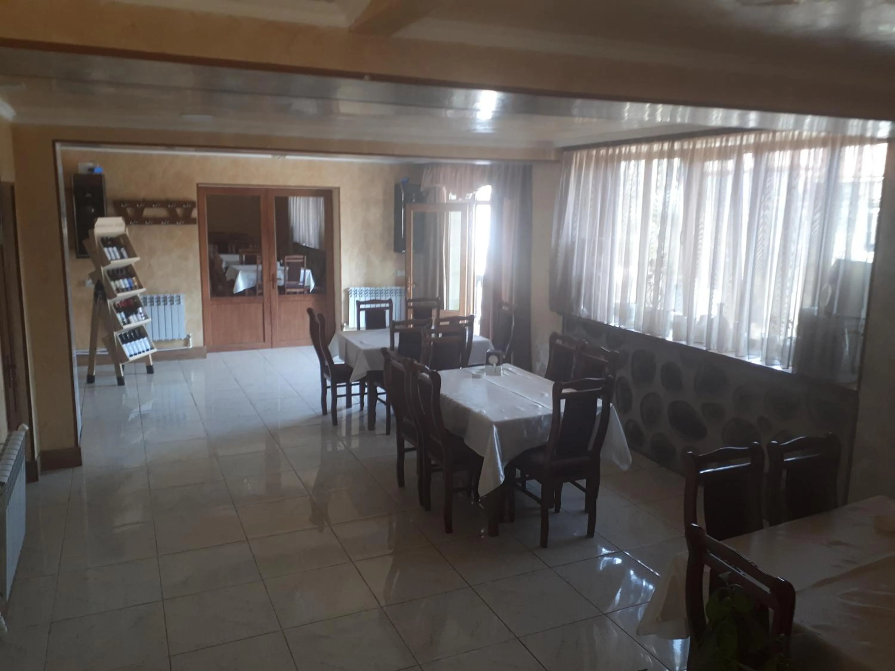 Restaurant/places to eat in Hotel VIVAS