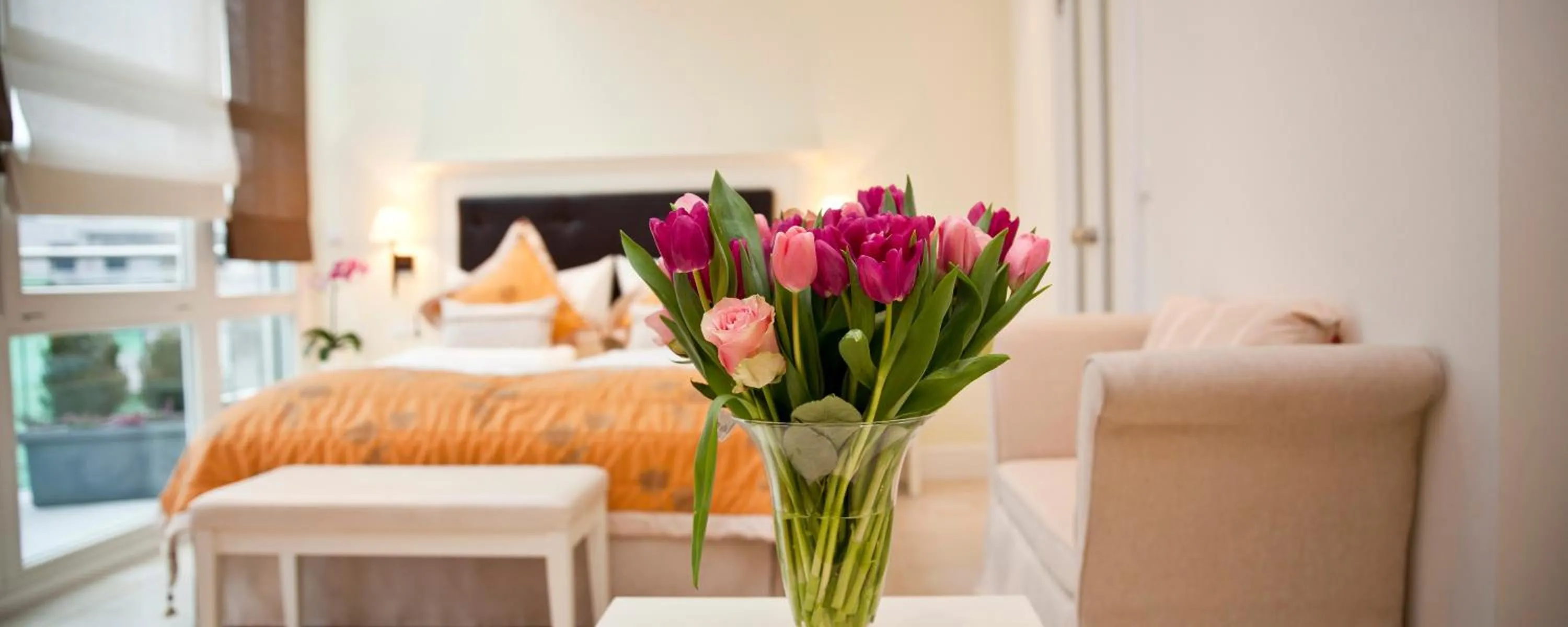 Photo of the whole room, Bed in Boutiquehotel La Casa