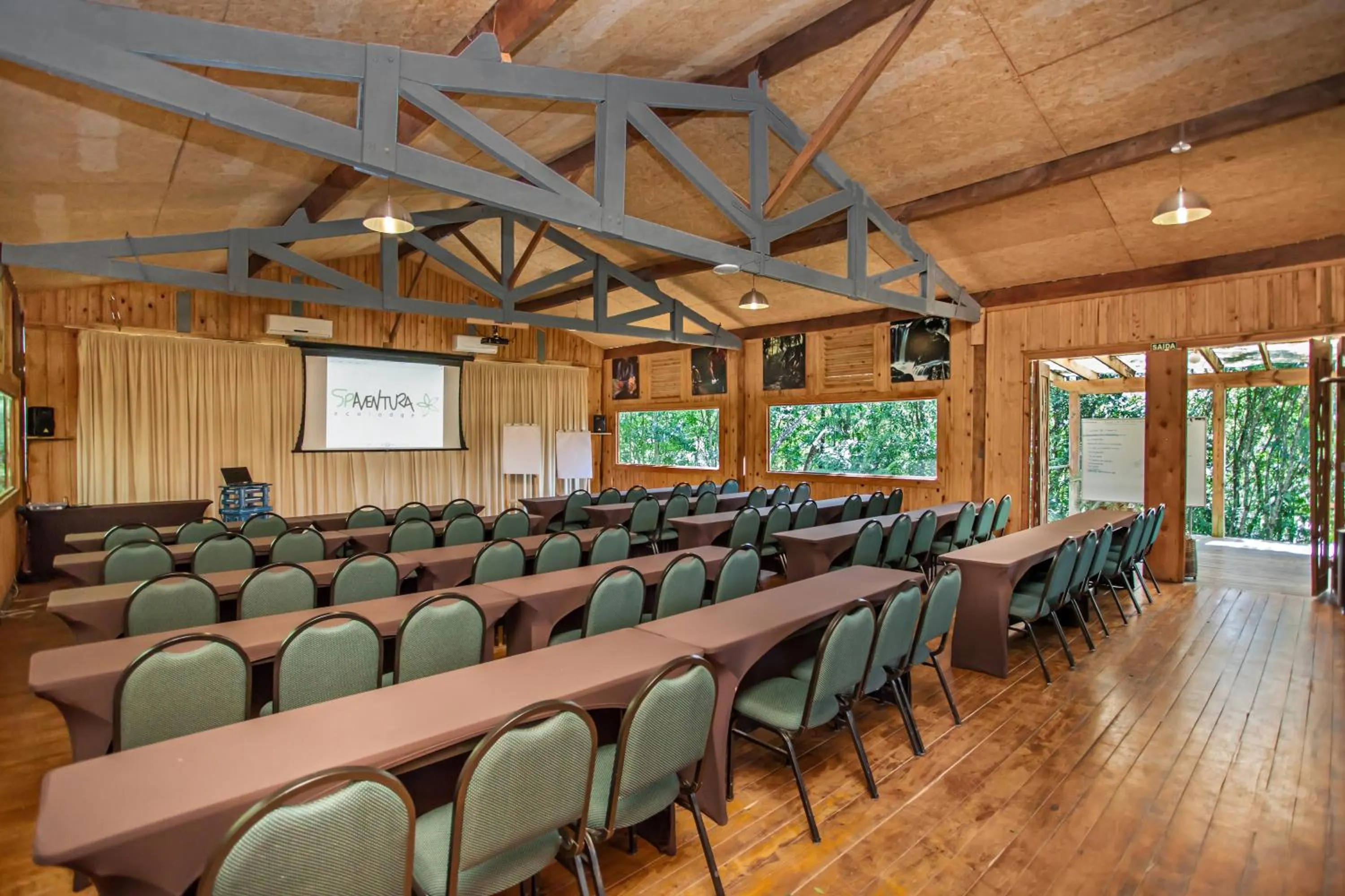 TV and multimedia in Hotel Fazenda Morros Verdes Ecolodge