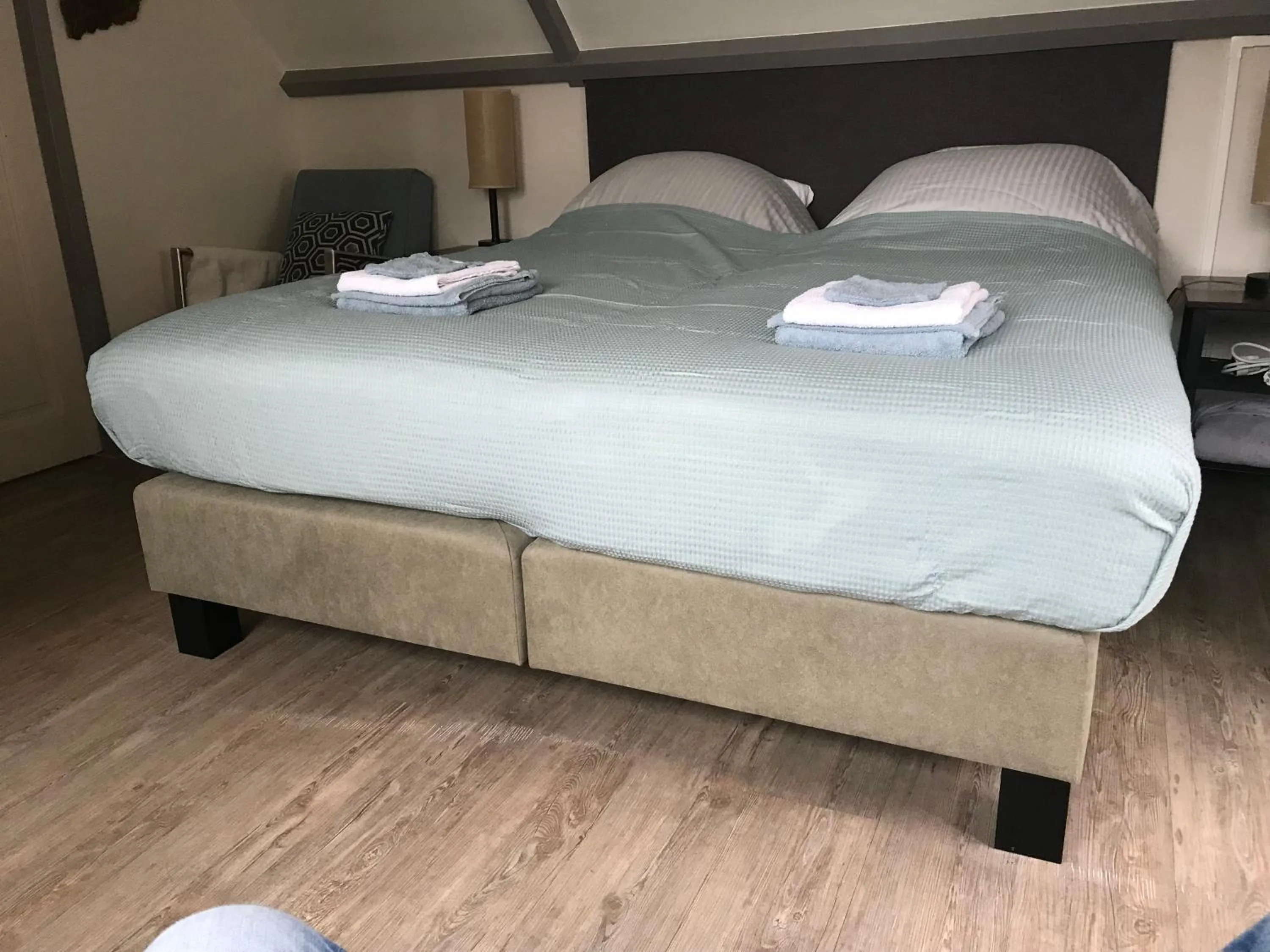 Bedroom, Bed in B&B Zee van Tijd Domburg