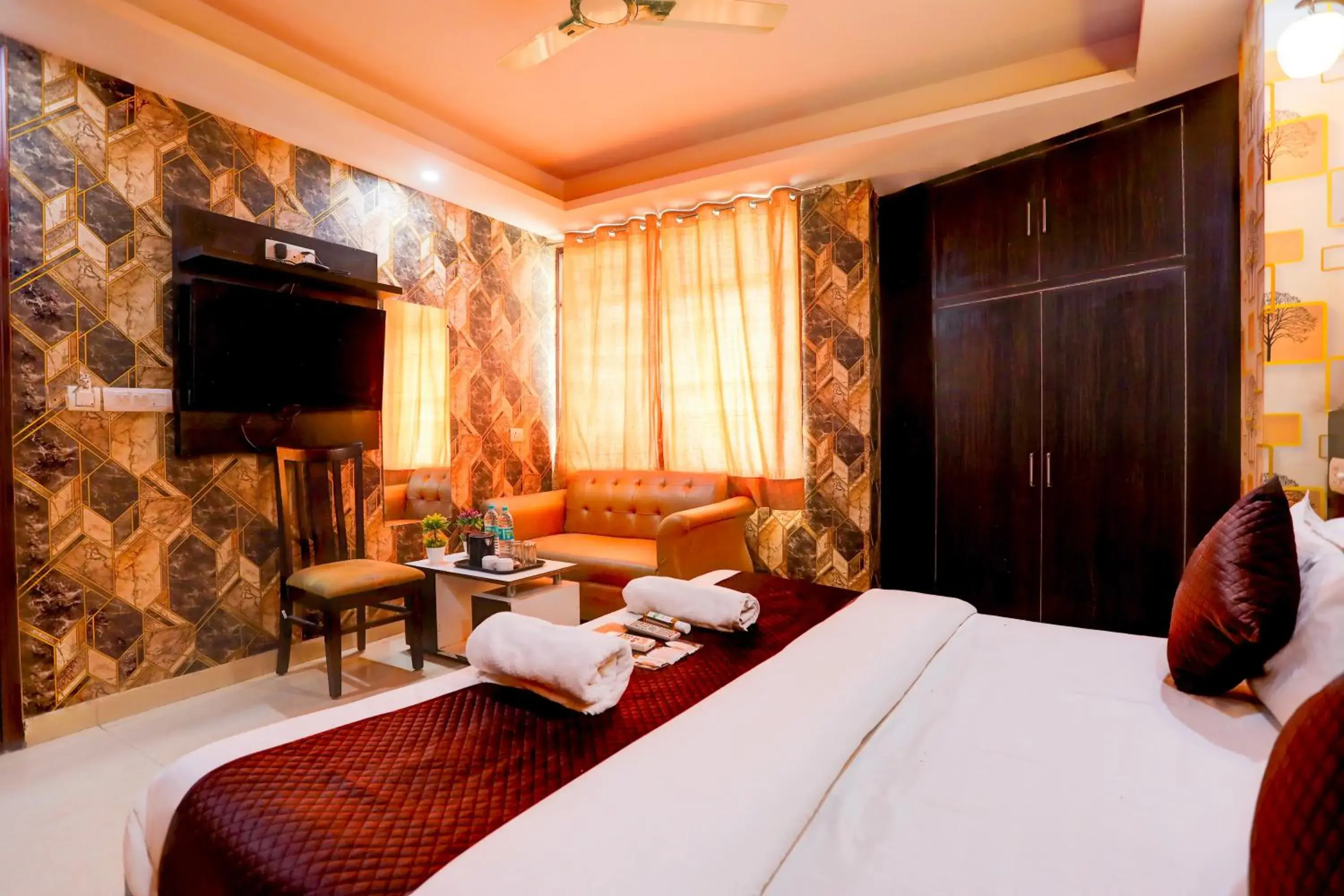 Hotel Royal Sky Luxury Near Delhi Airport Hotel Royal Sky Luxury Near Delhi Airport
