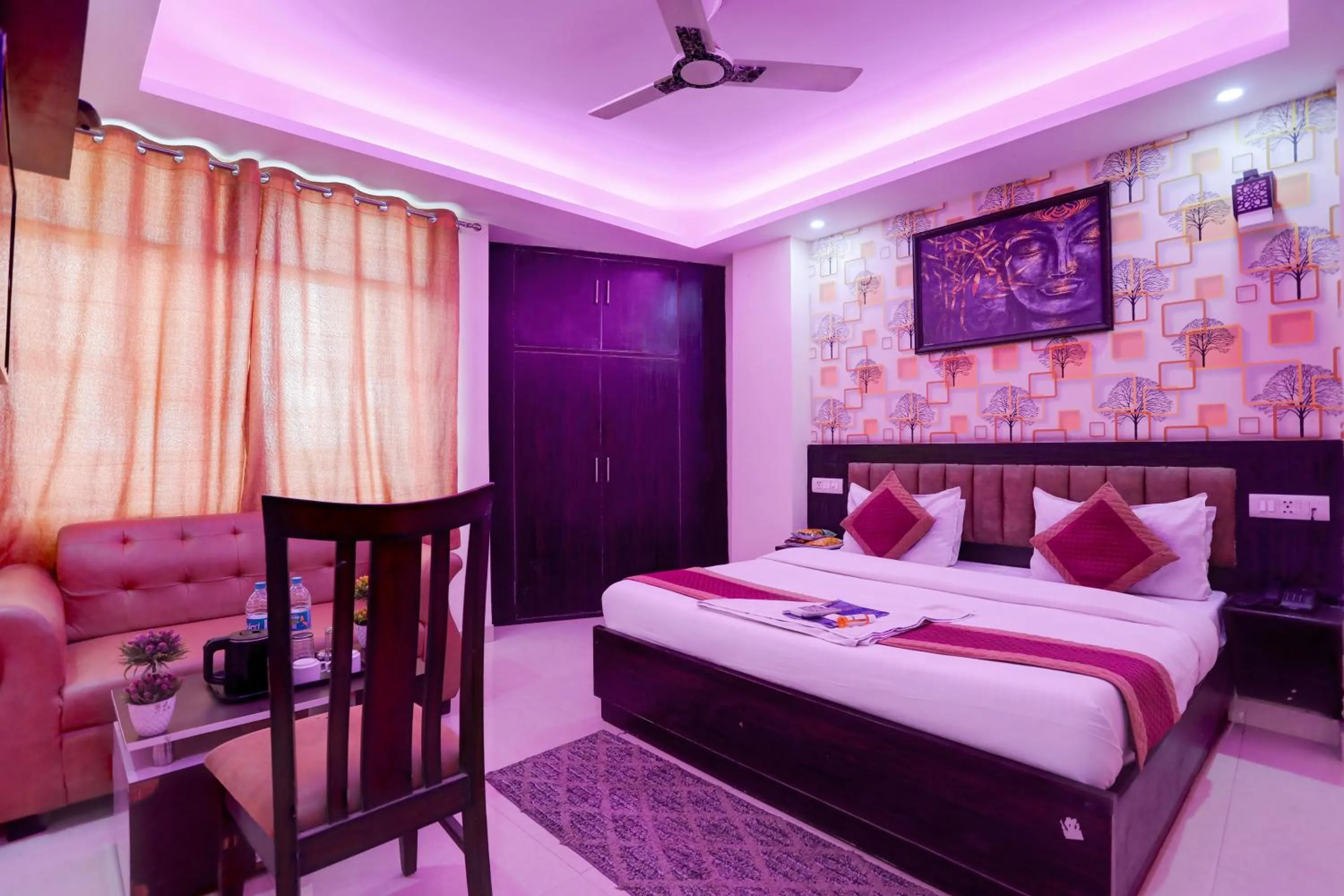 Property building in Hotel Royal Sky Luxury Near Delhi Airport