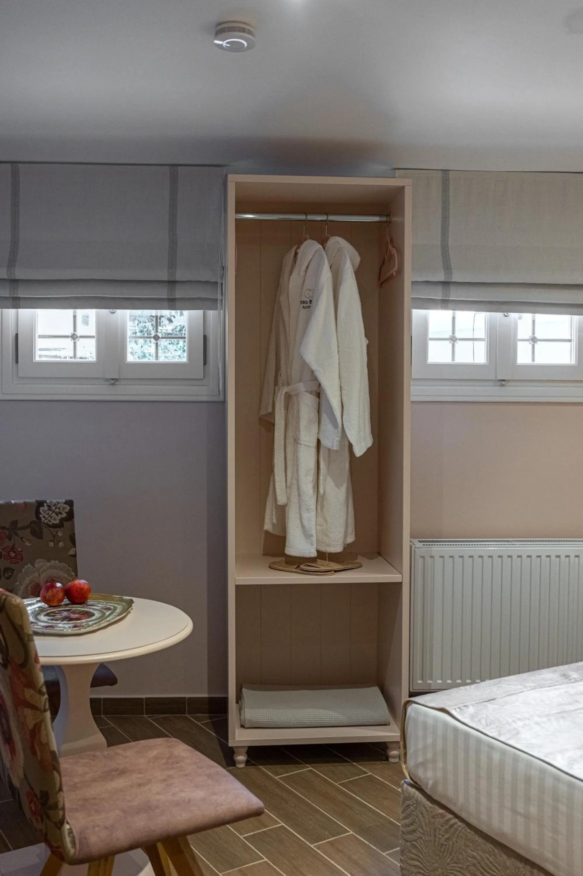 wardrobe, Bed in IPELHOME - Rodi Boutique Apartment