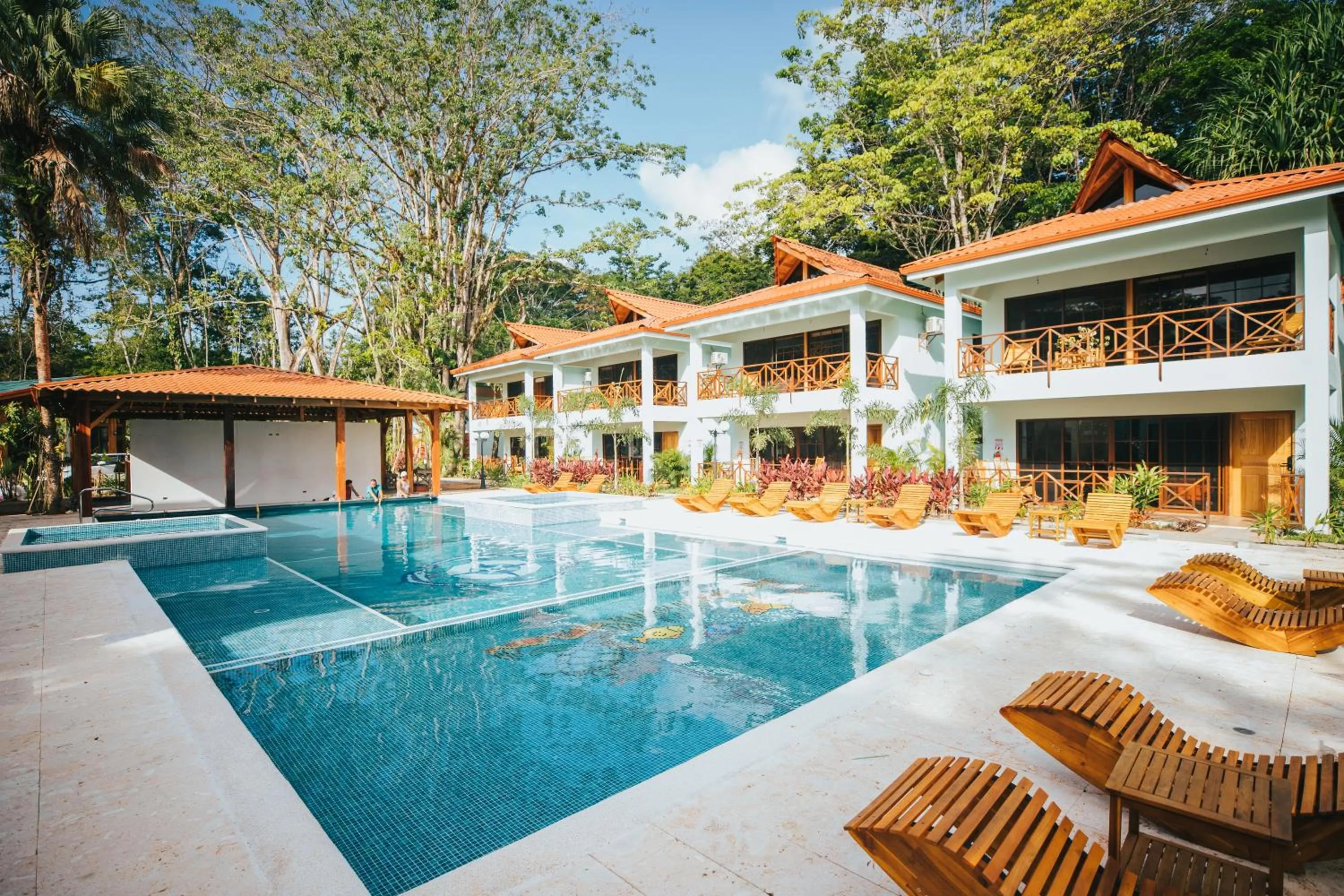 Swimming pool in Bungalows Punta Uva