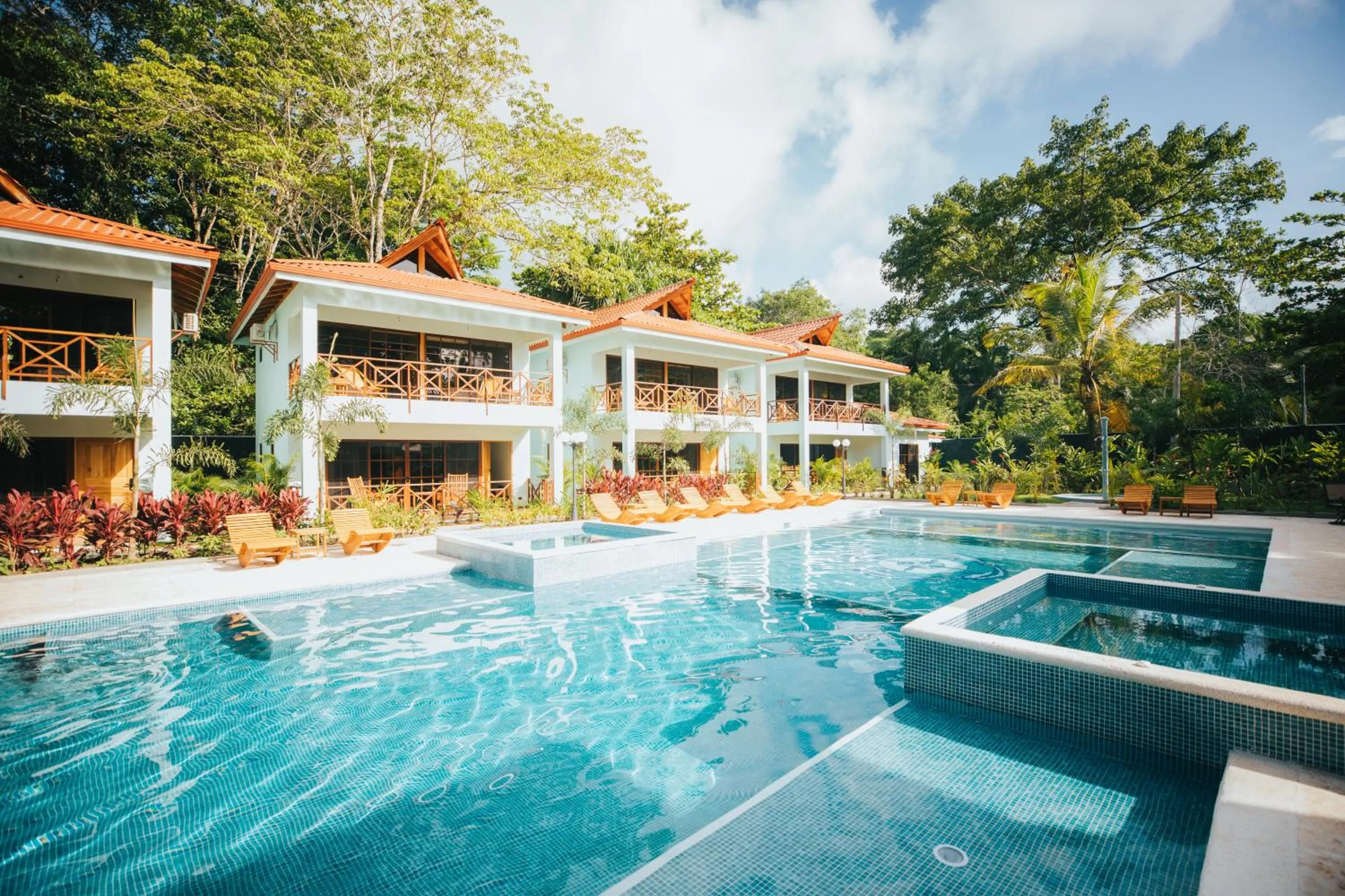 Swimming pool in Bungalows Punta Uva