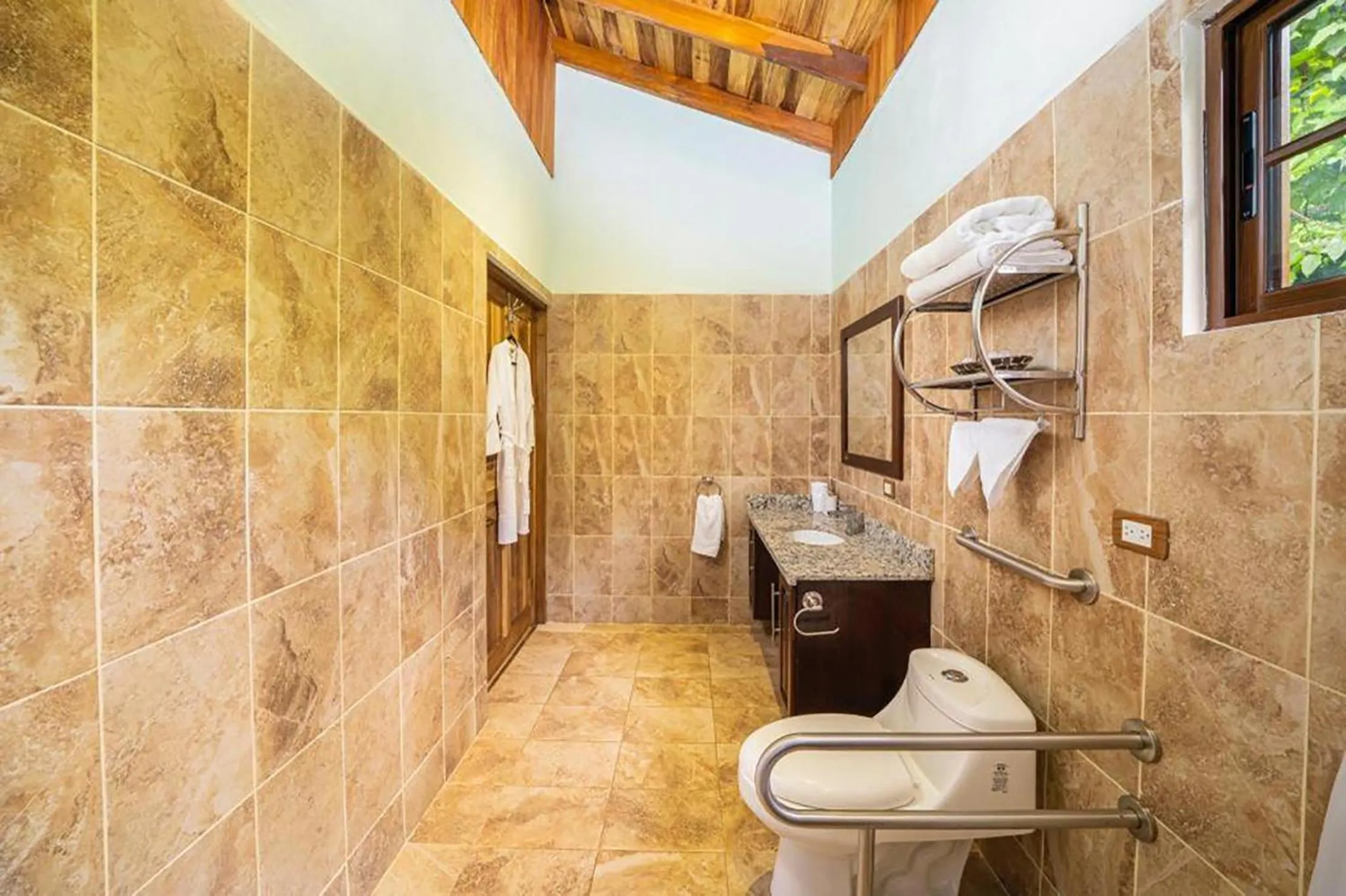 Toilet in Bungalows Punta Uva