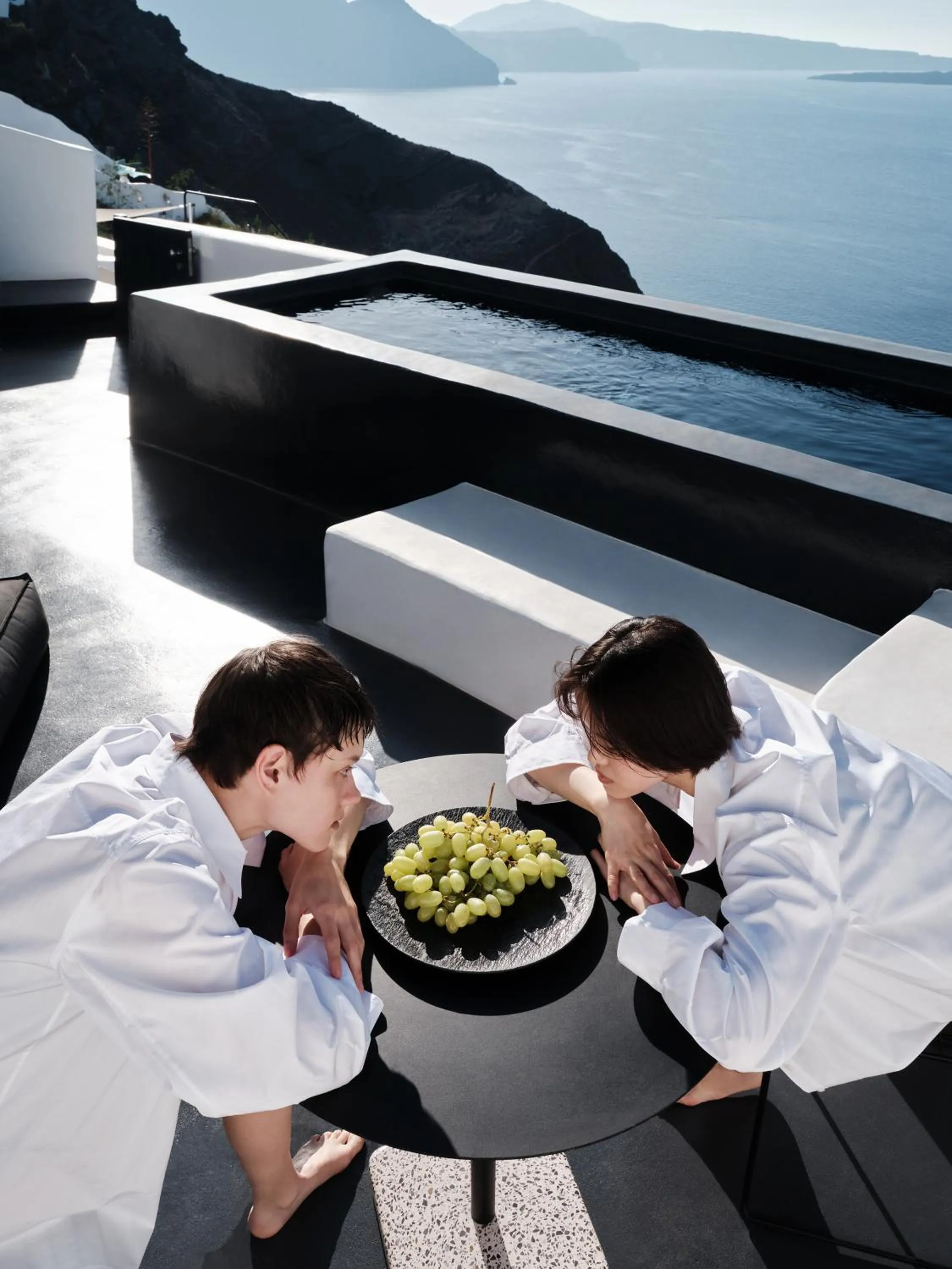 Hot Tub in Abyss Santorini