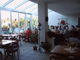 Restaurant/places to eat in Neukirchener Hof