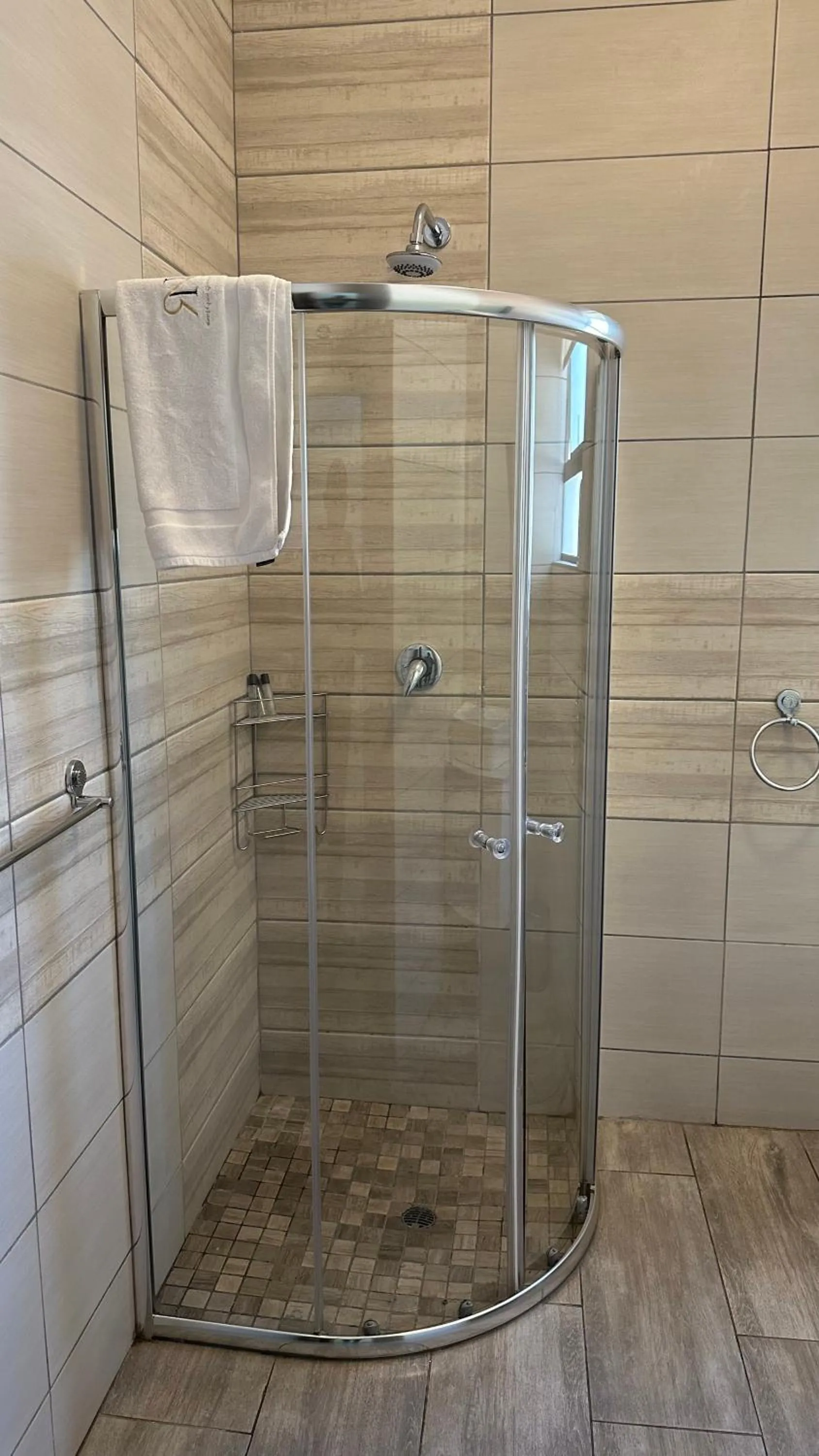 Shower in RNB Guesthouse