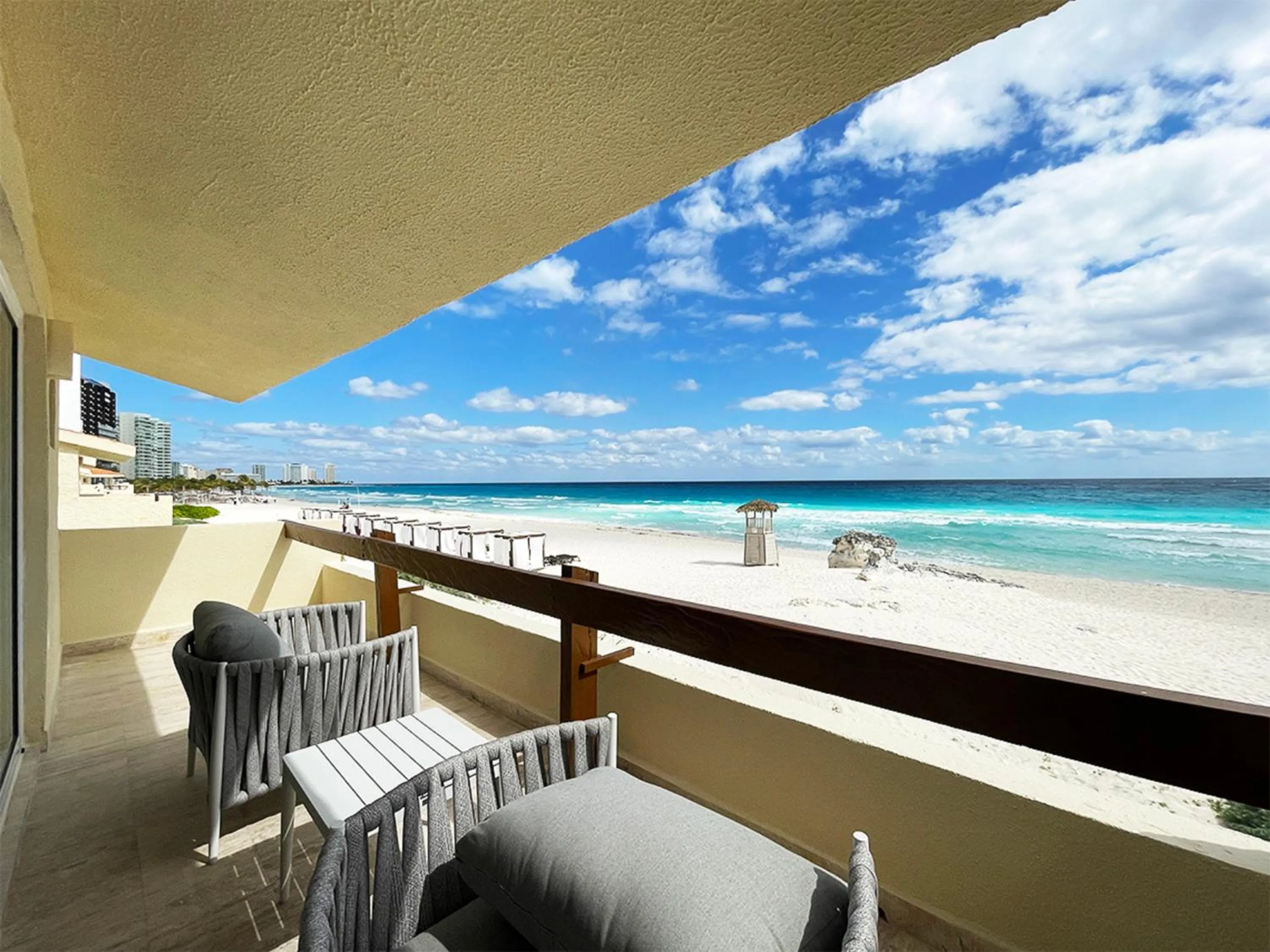 Villa Deluxe Ocean Front in Royal Select at Grand Park Royal Cancún - All Inclusive - Adults Only