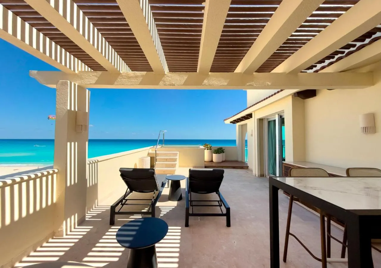 Suite with Terrace in Royal Select at Grand Park Royal Cancún - All Inclusive - Adults Only