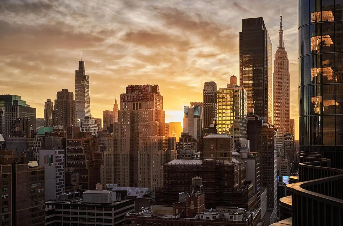 City view in Pendry Manhattan West