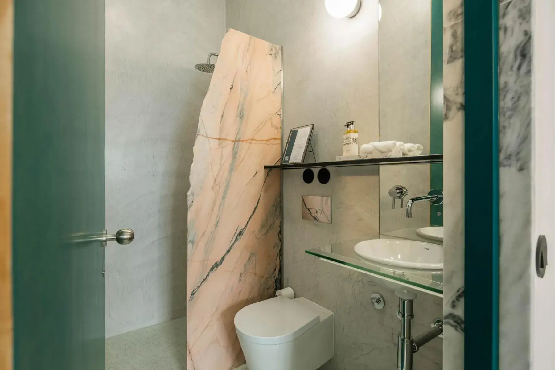 Superior Double or Twin Room in Covelo - The Original Rooms and Suites Superior Double or Twin Room in Covelo - The Original Rooms and Suites