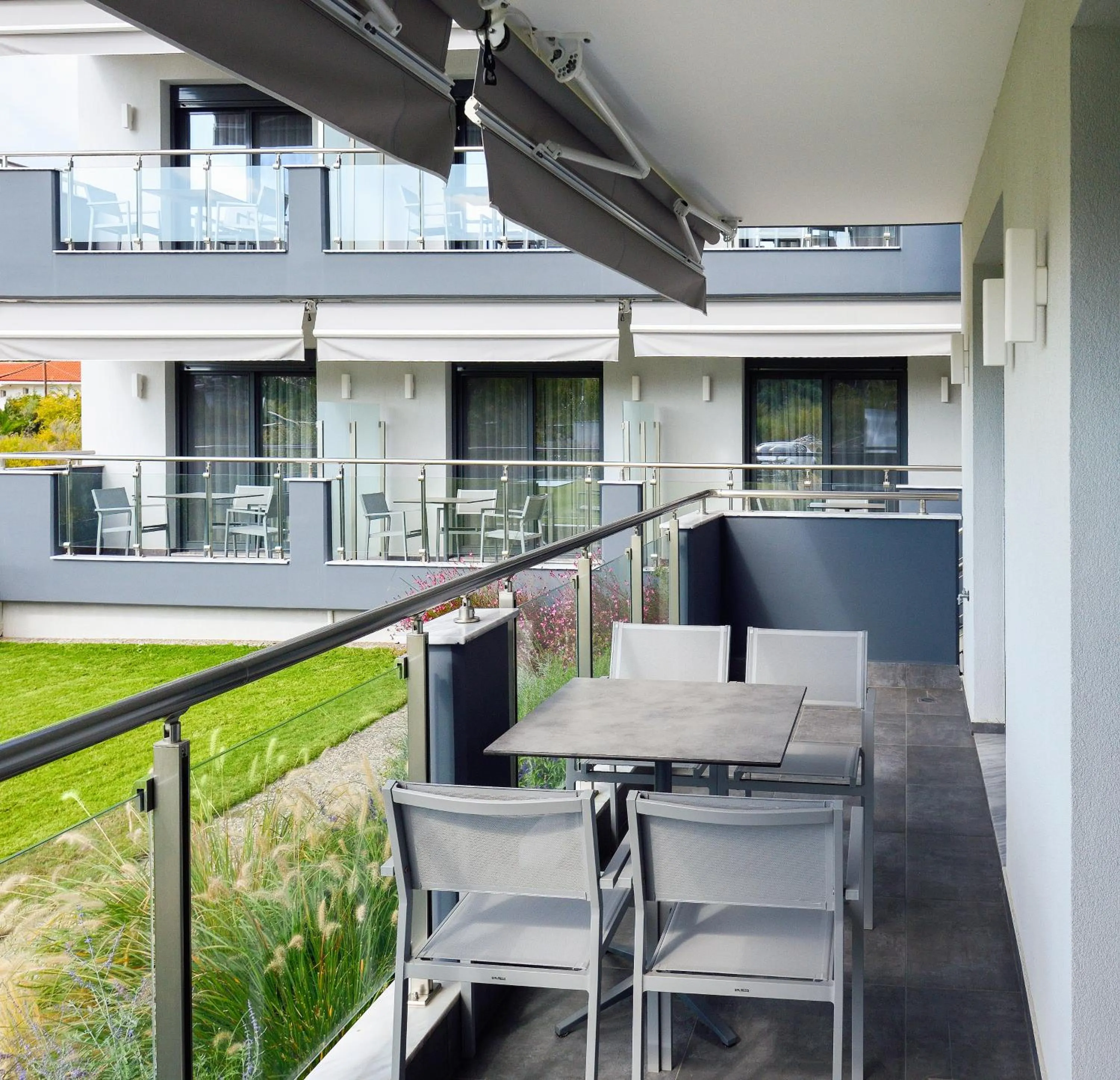 Botanica Luxury Suites