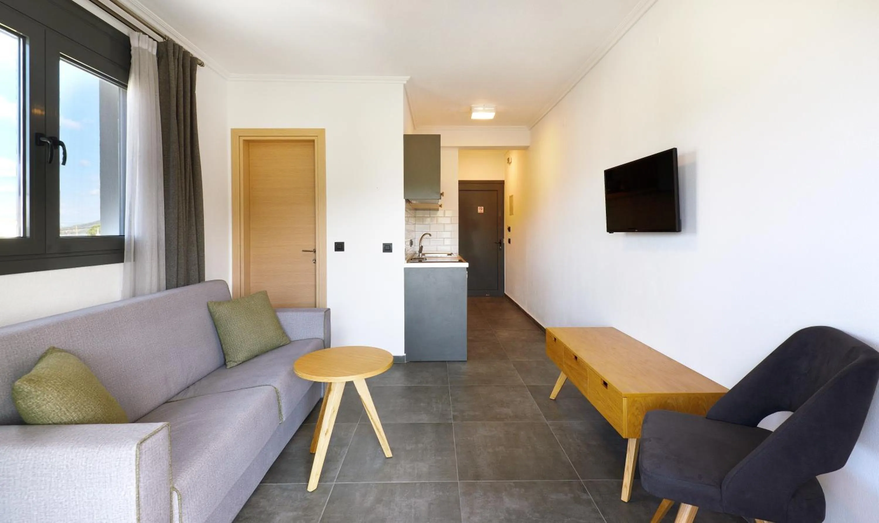 Botanica Luxury Suites