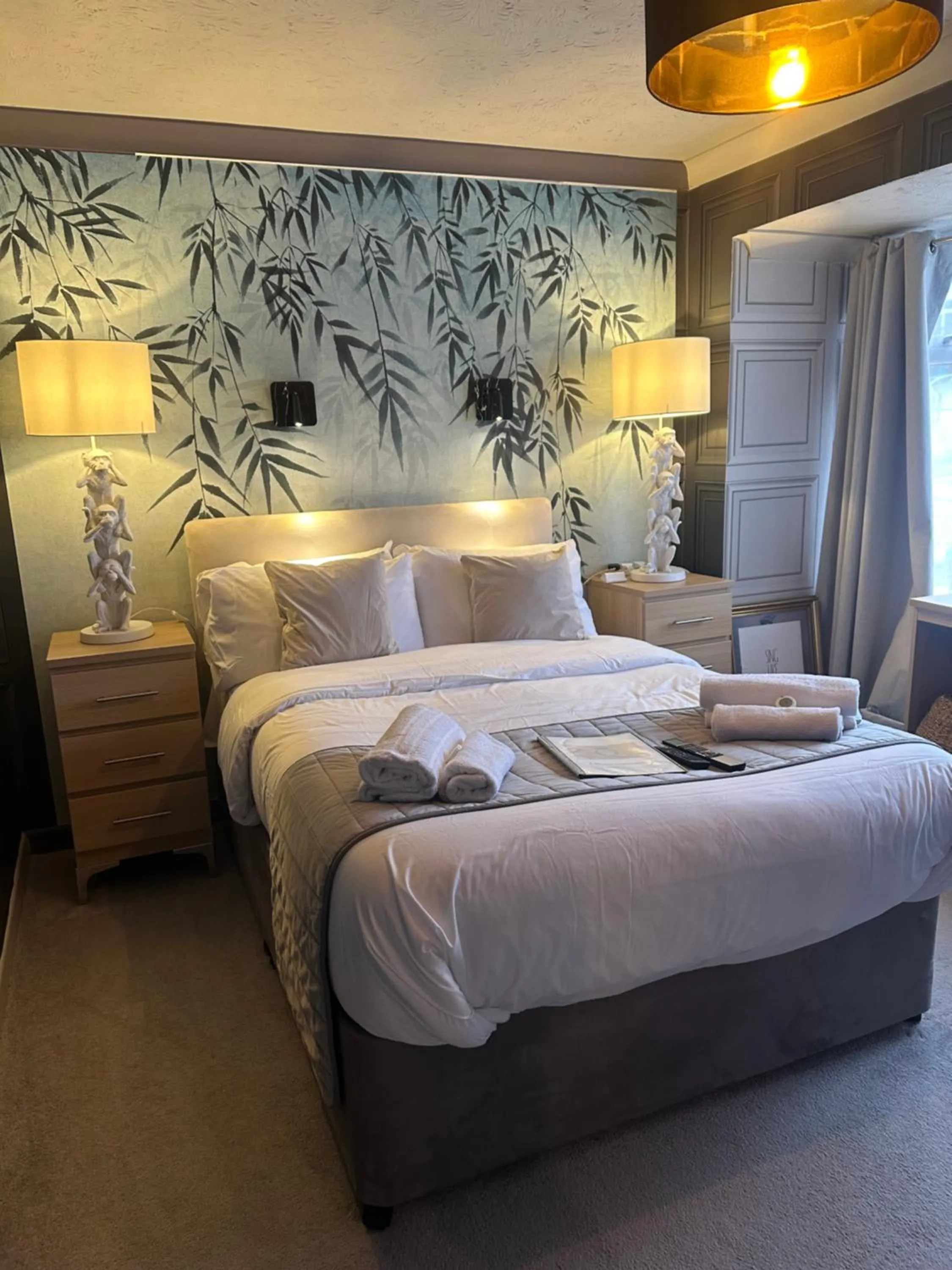 Bedroom, Bed in The Q Hotel