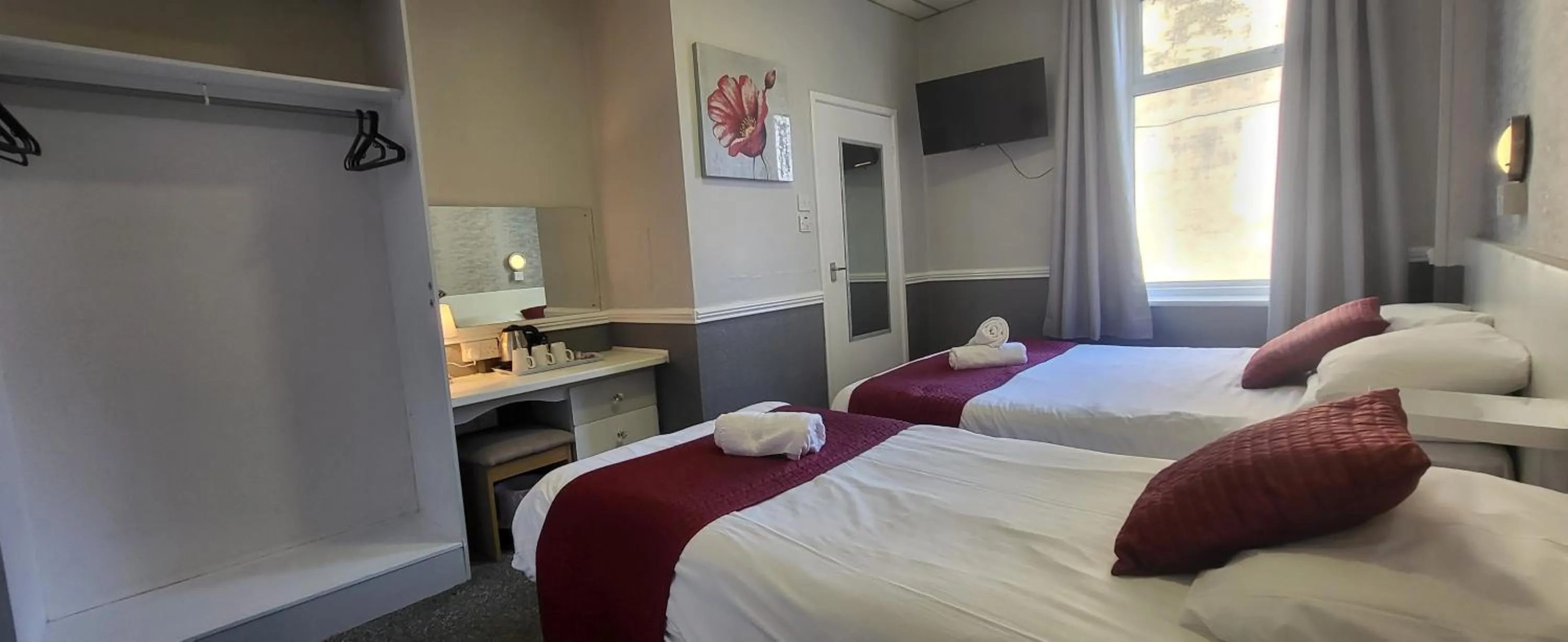 Bedroom, Bed in The Blenheim Mount Hotel