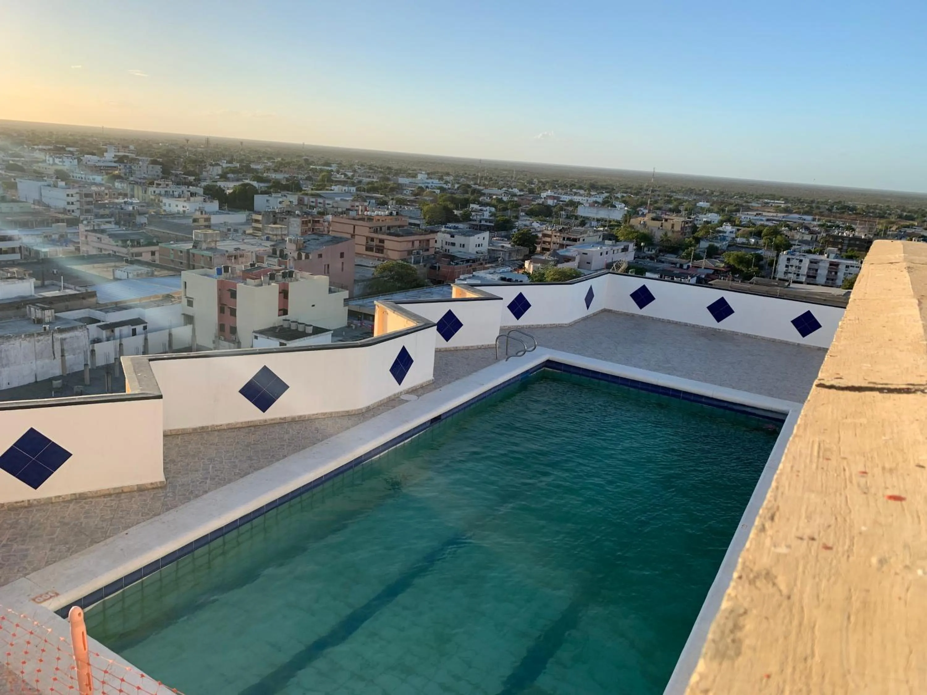 Swimming pool in Maicao Internacional