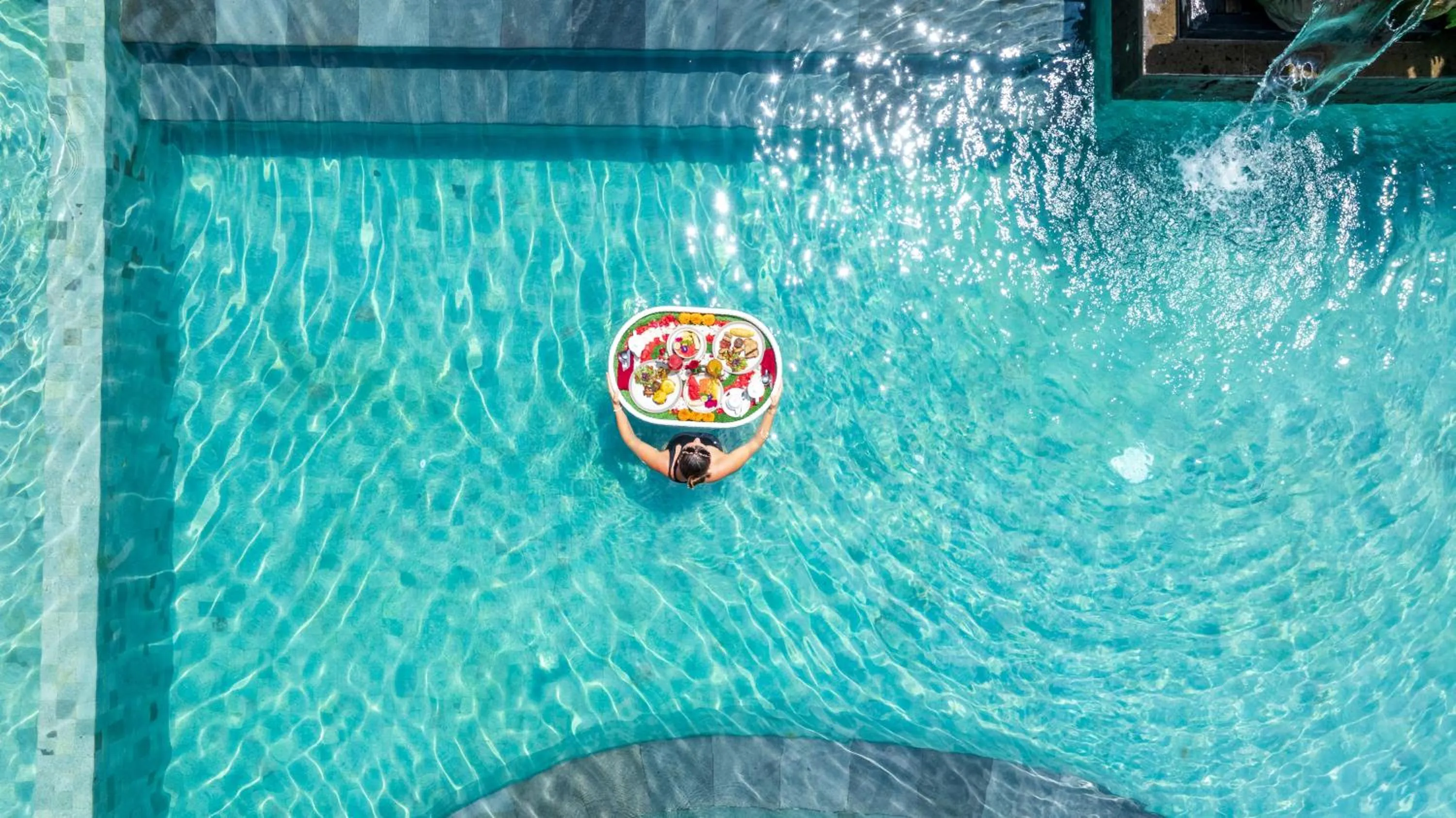 Swimming pool in Puri Andong Villa