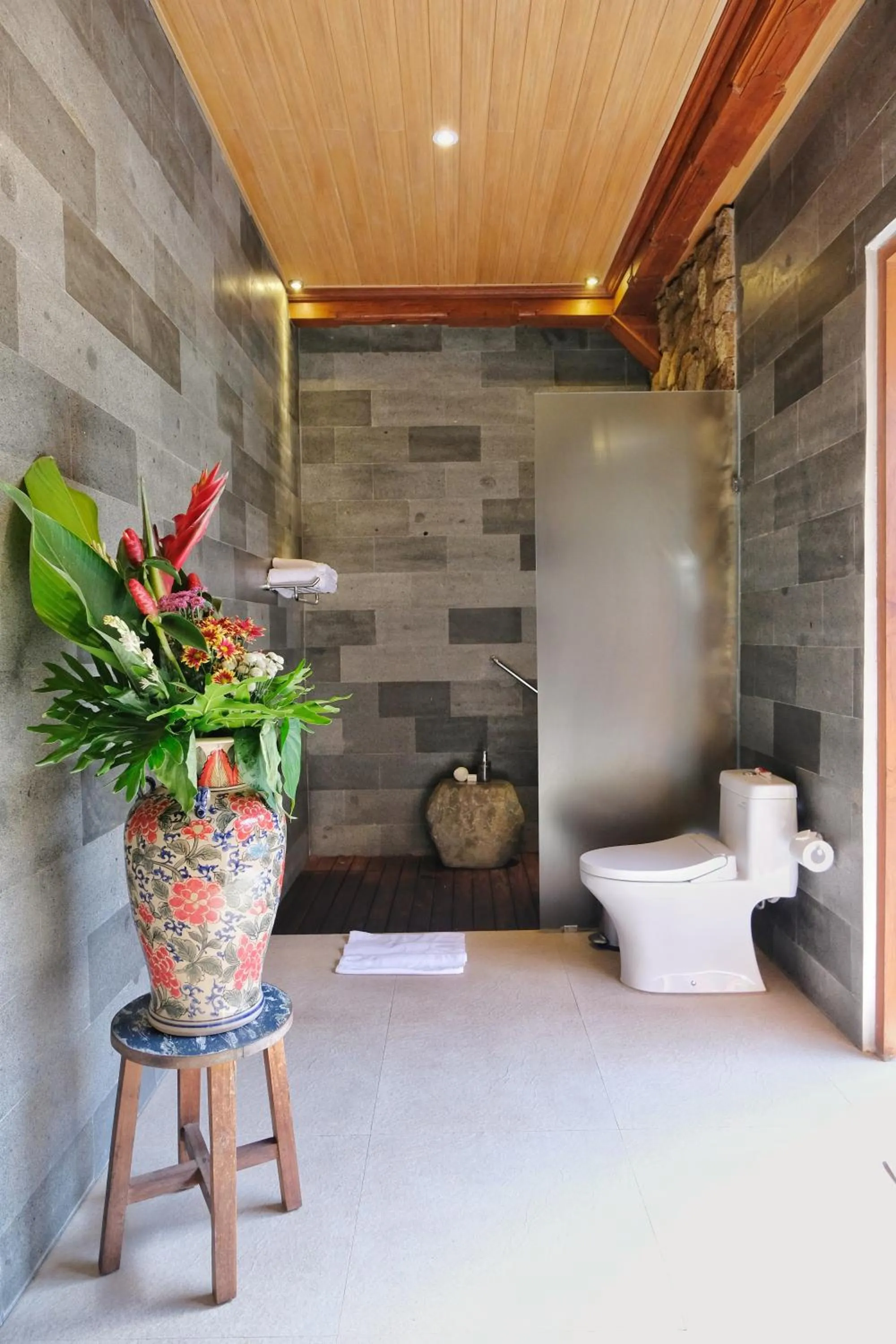 Bathroom in Puri Andong Villa