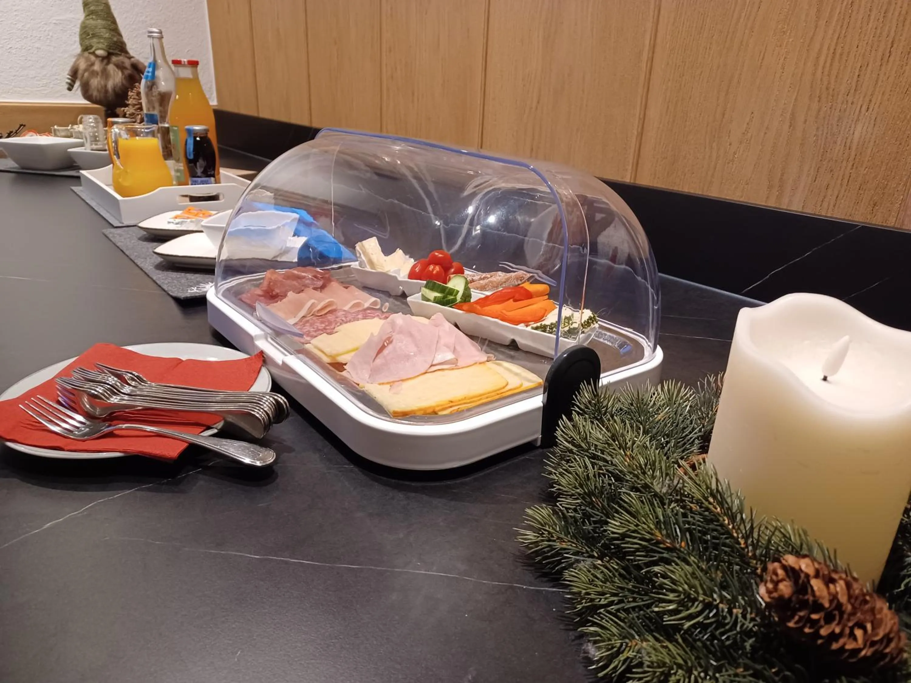 Breakfast in Hotel Garni Löwen