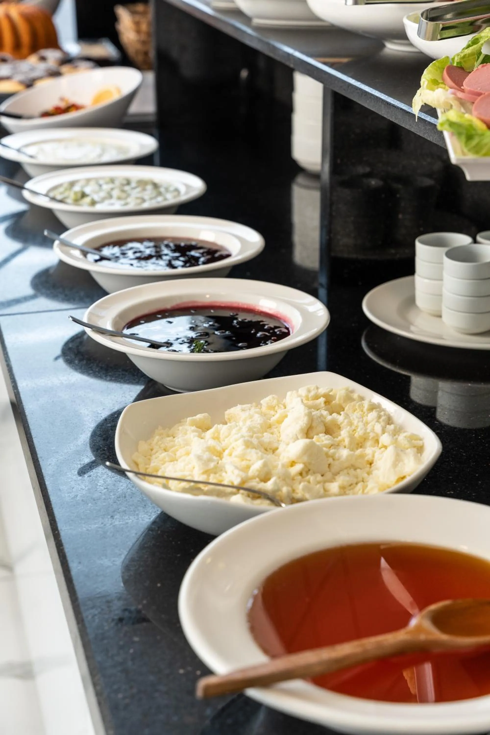 Restaurant/places to eat in Şimal Hotel