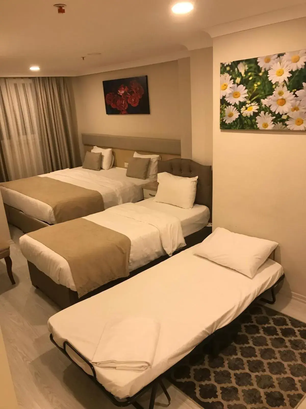 Quadruple Room in Şimal Hotel Quadruple Room in Şimal Hotel