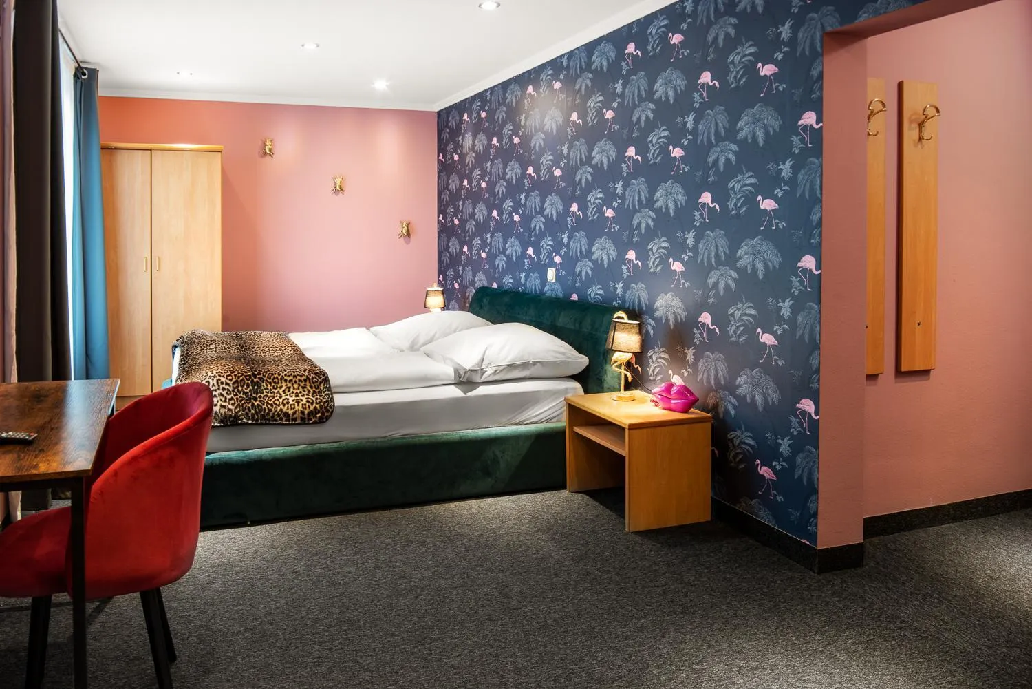 Bed in SmartHotel Flamingo Self check-in