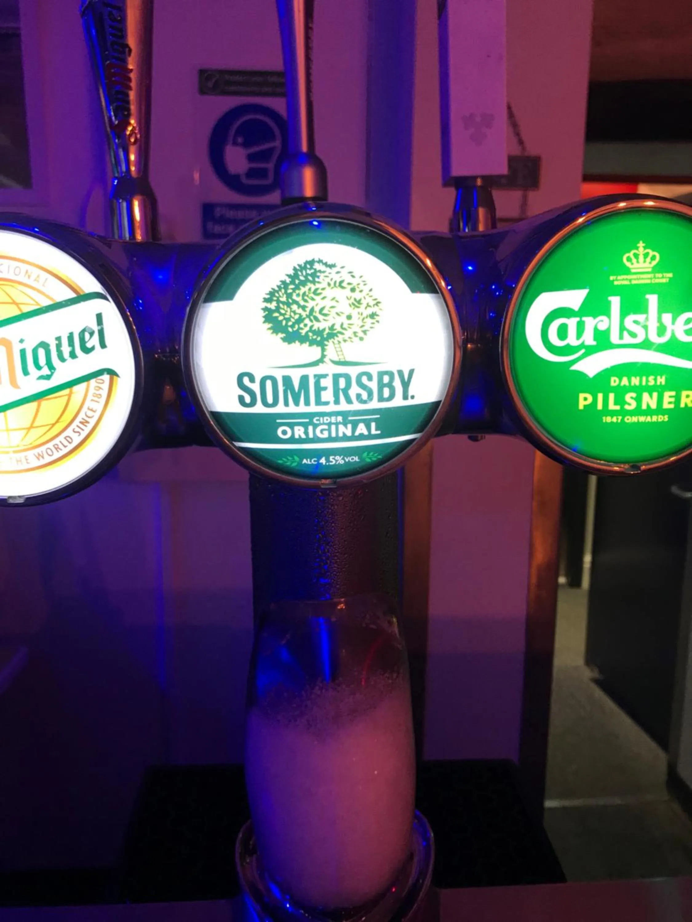 Lounge or bar in The Wellington House Hotel