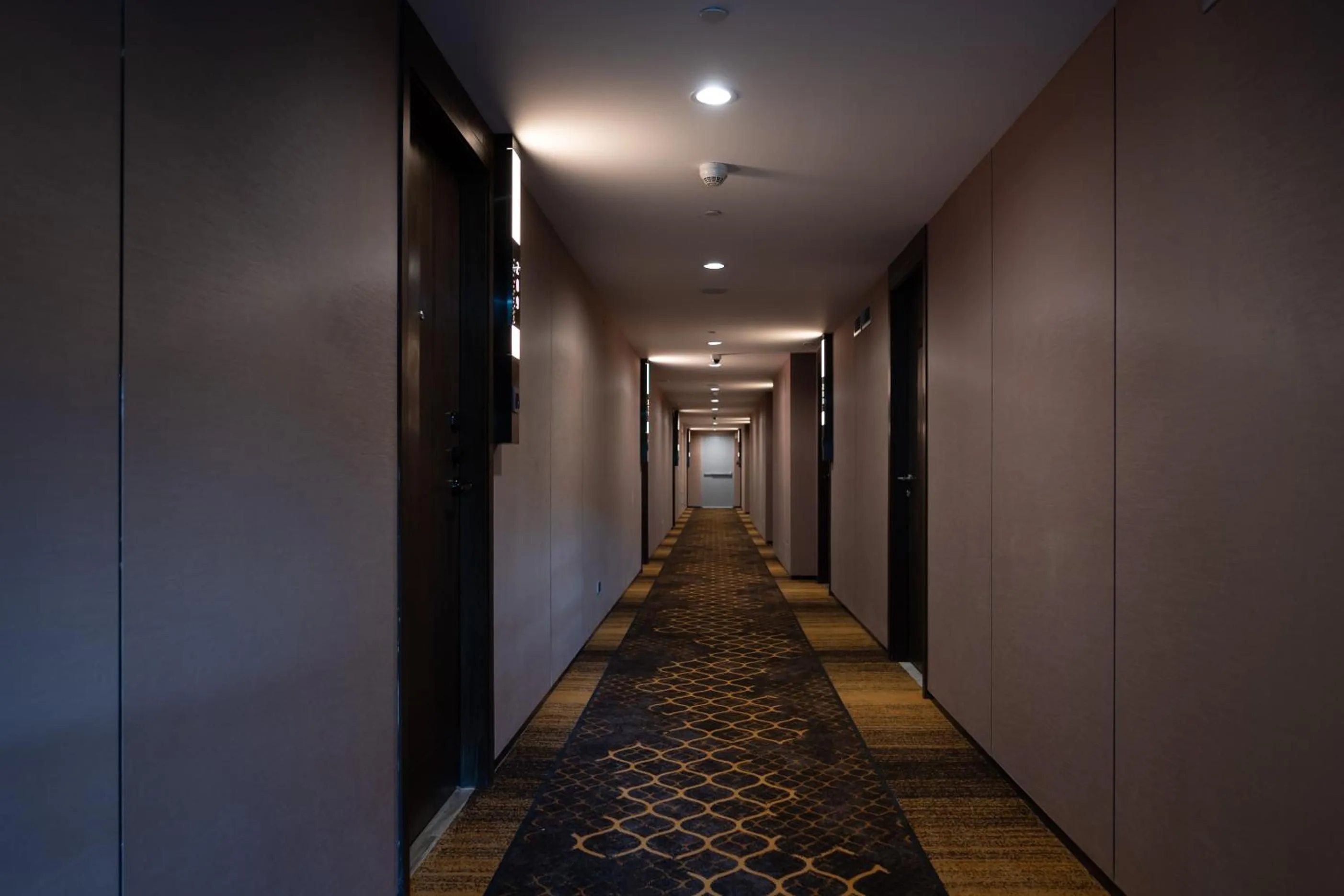 Property building in Ayathorn Bangkok