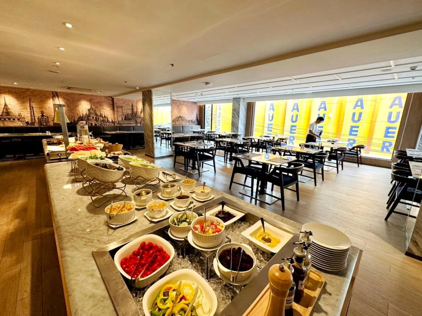 Restaurant/places to eat in Ayathorn Bangkok