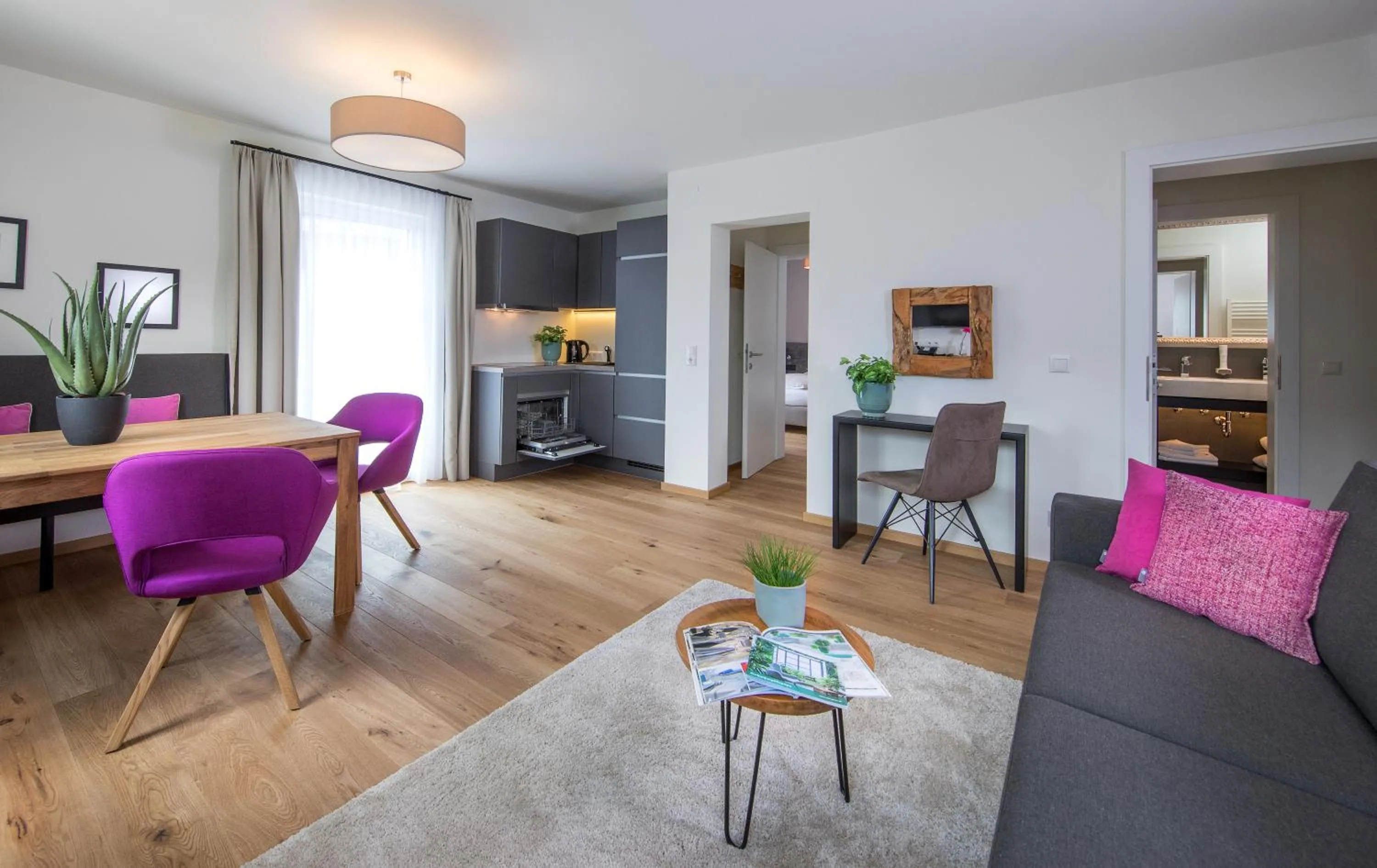 Photo of the whole room in HEITZMANN - Hotel & Rooftop