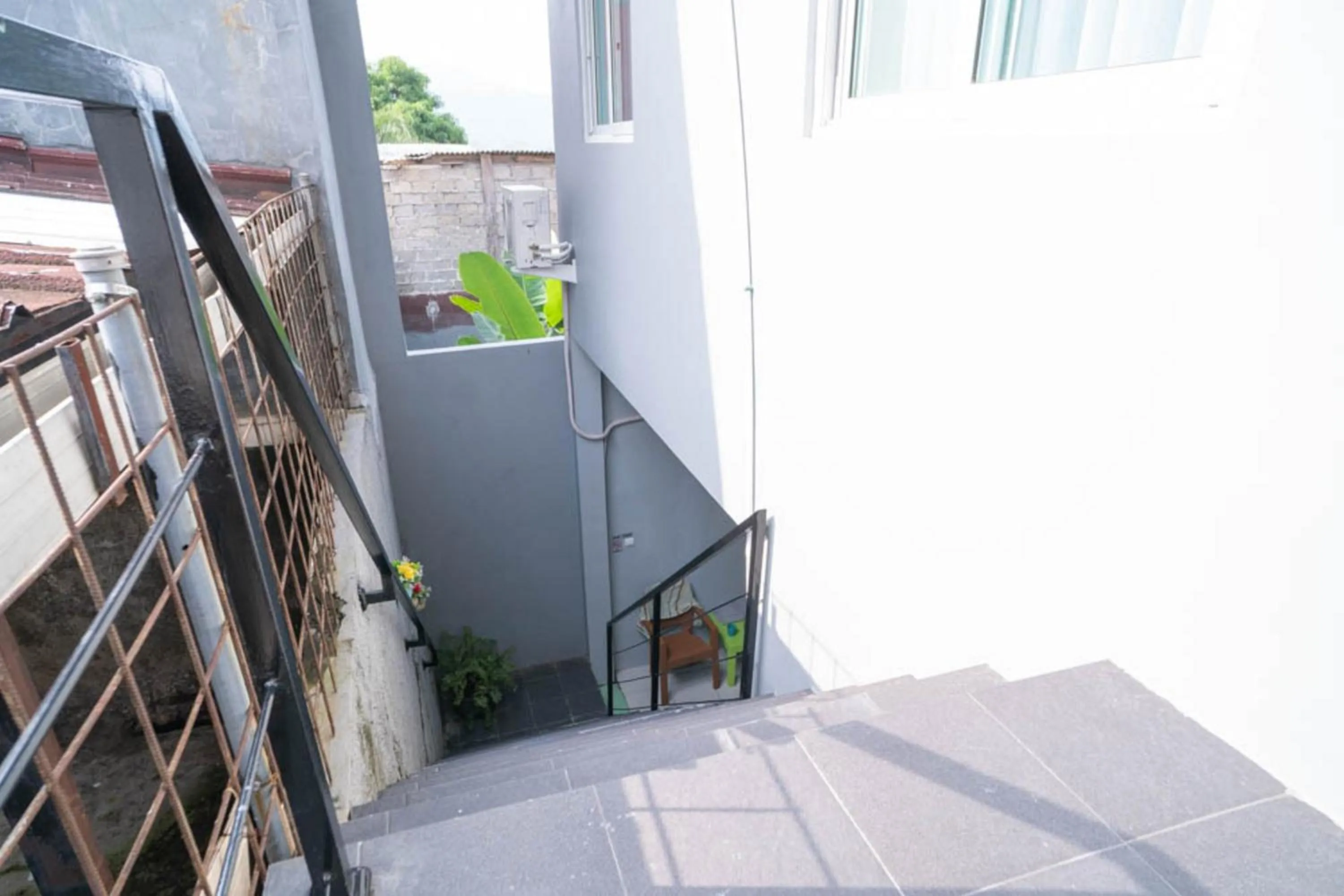 KoolKost near Taman Budaya Sentul