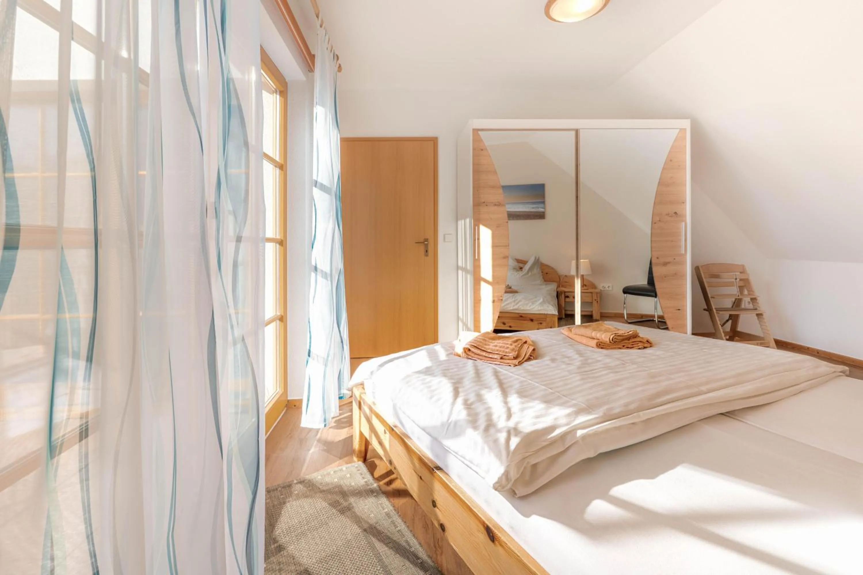 Bedroom, Bed in Ferienpark Freesenbruch Wohnung 2 4 - Familientraum