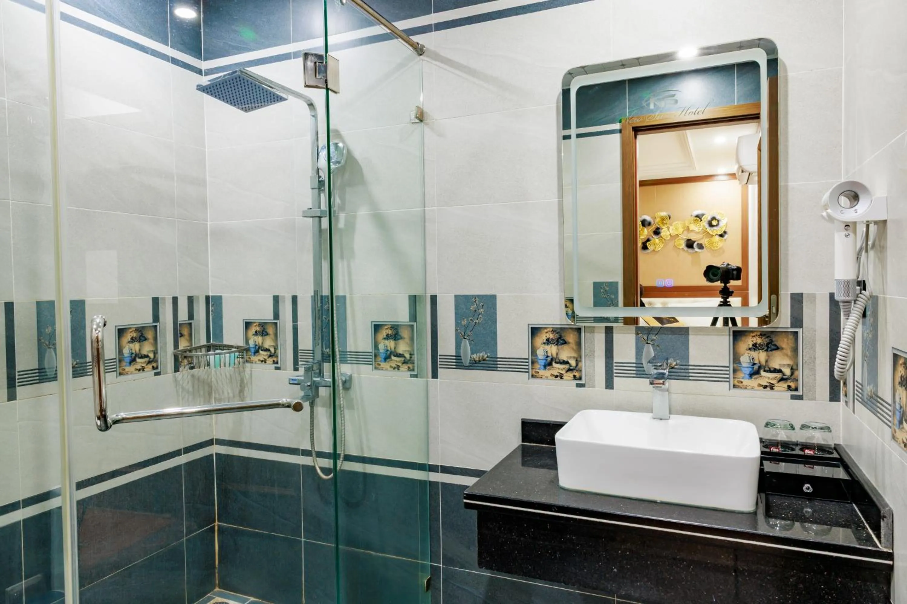 towels in New Sun Móng Cái Hotel