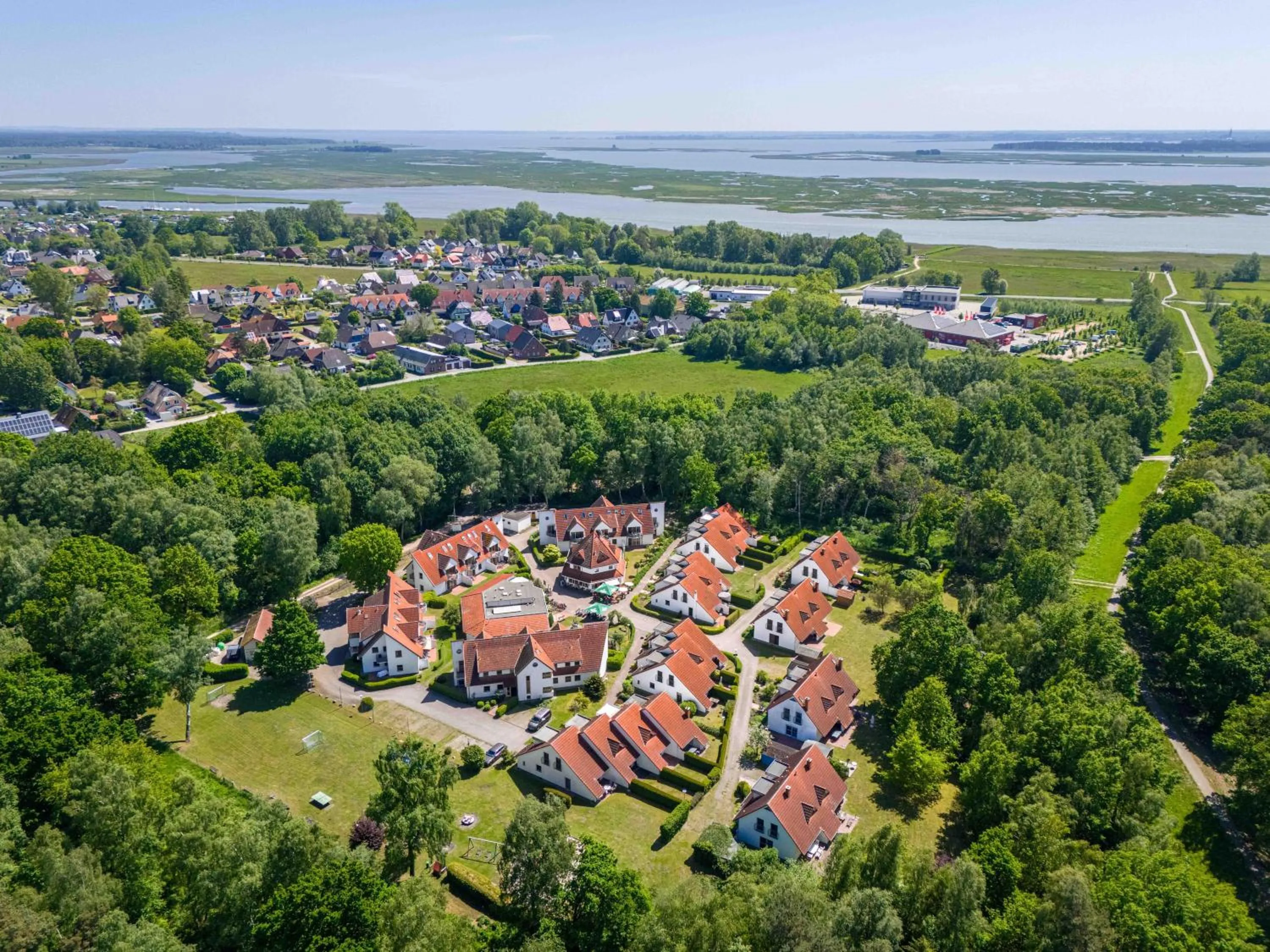 Bird's eye view in Ferienpark Freesenbruch Doppelhaushälfte 12a - Steuerrad