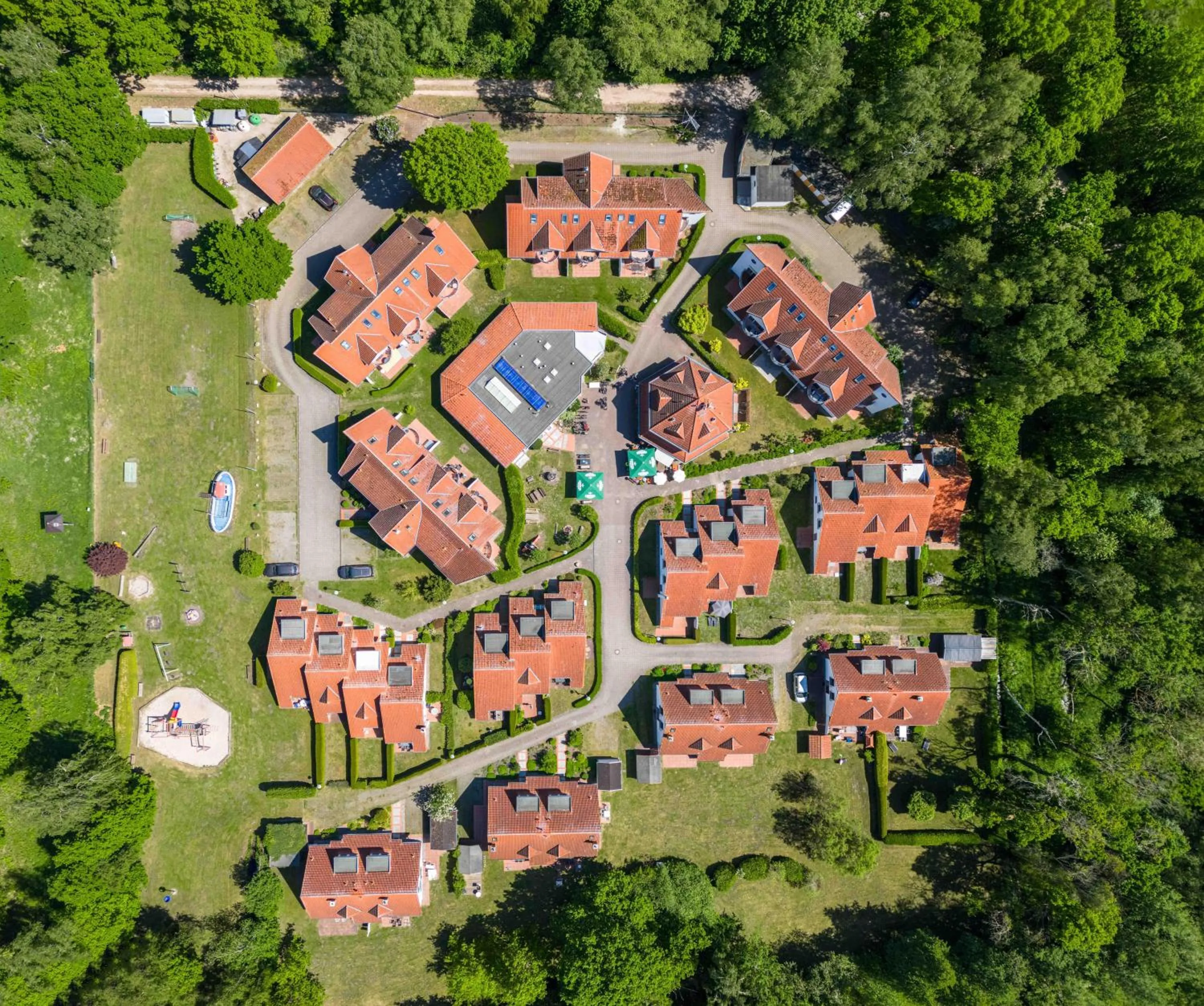 Bird's eye view in Ferienpark Freesenbruch Doppelhaushälfte 12a - Steuerrad