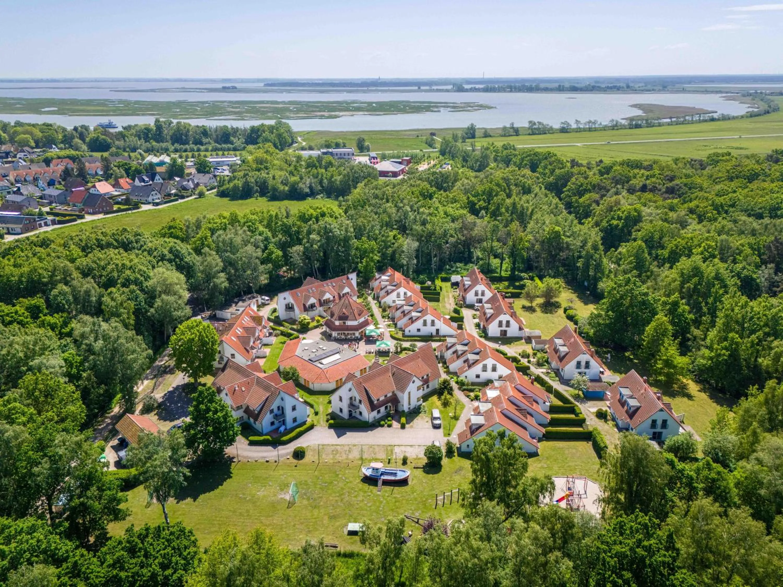 Bird's eye view in Ferienpark Freesenbruch Doppelhaushälfte 12a - Steuerrad
