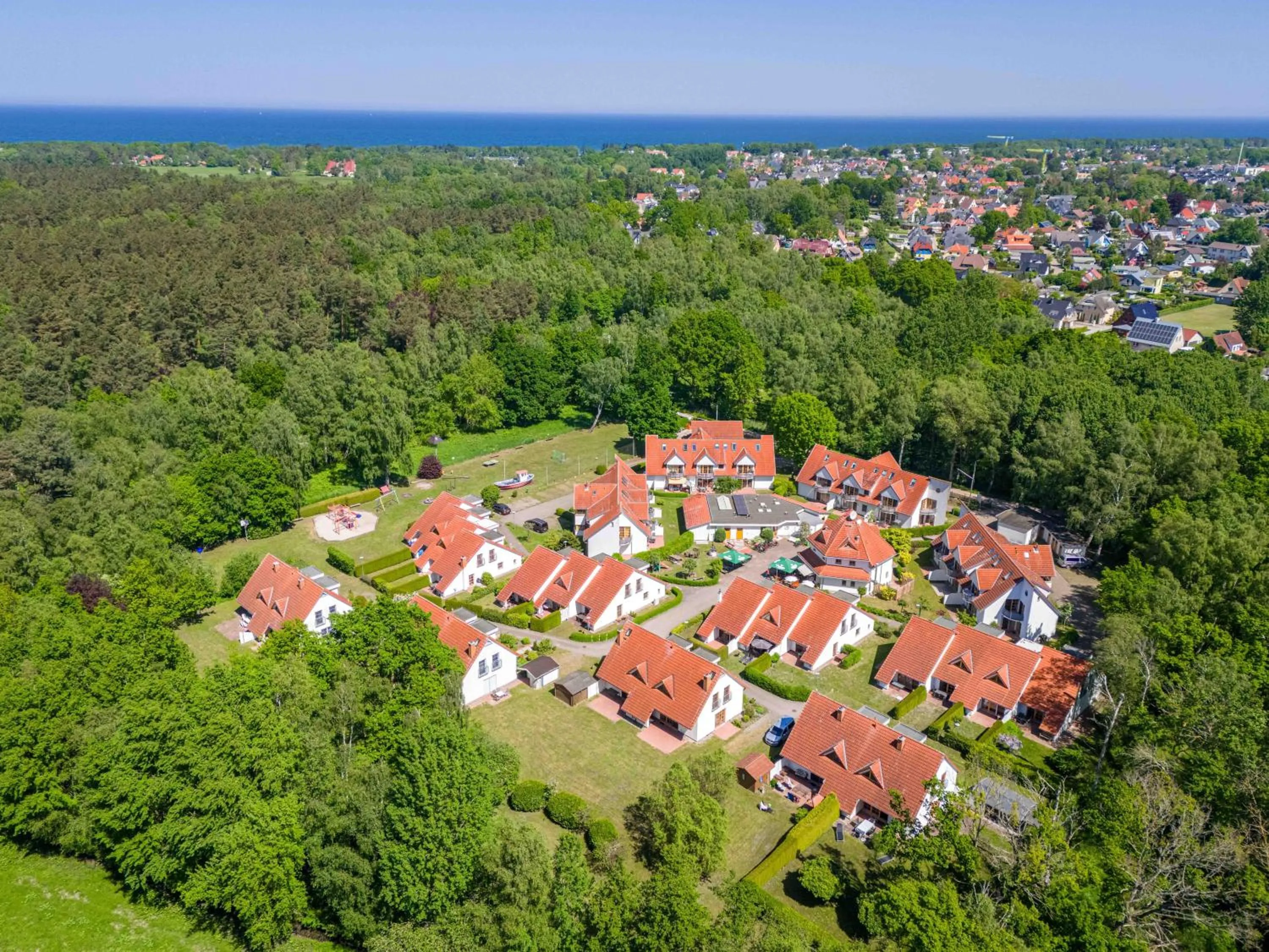 Bird's eye view in Ferienpark Freesenbruch Doppelhaushälfte 12a - Steuerrad
