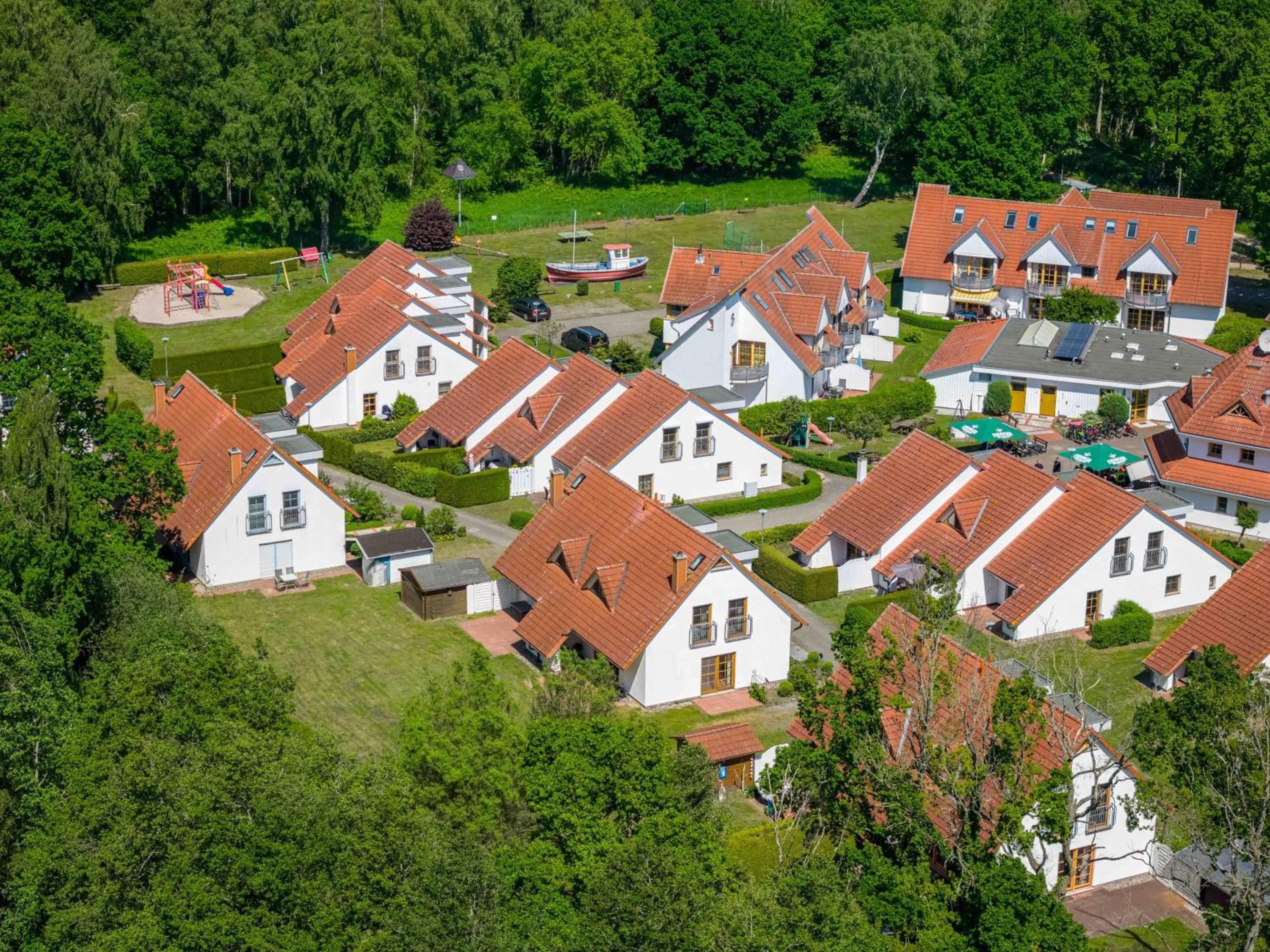 Bird's eye view in Ferienpark Freesenbruch Doppelhaushälfte 12a - Steuerrad