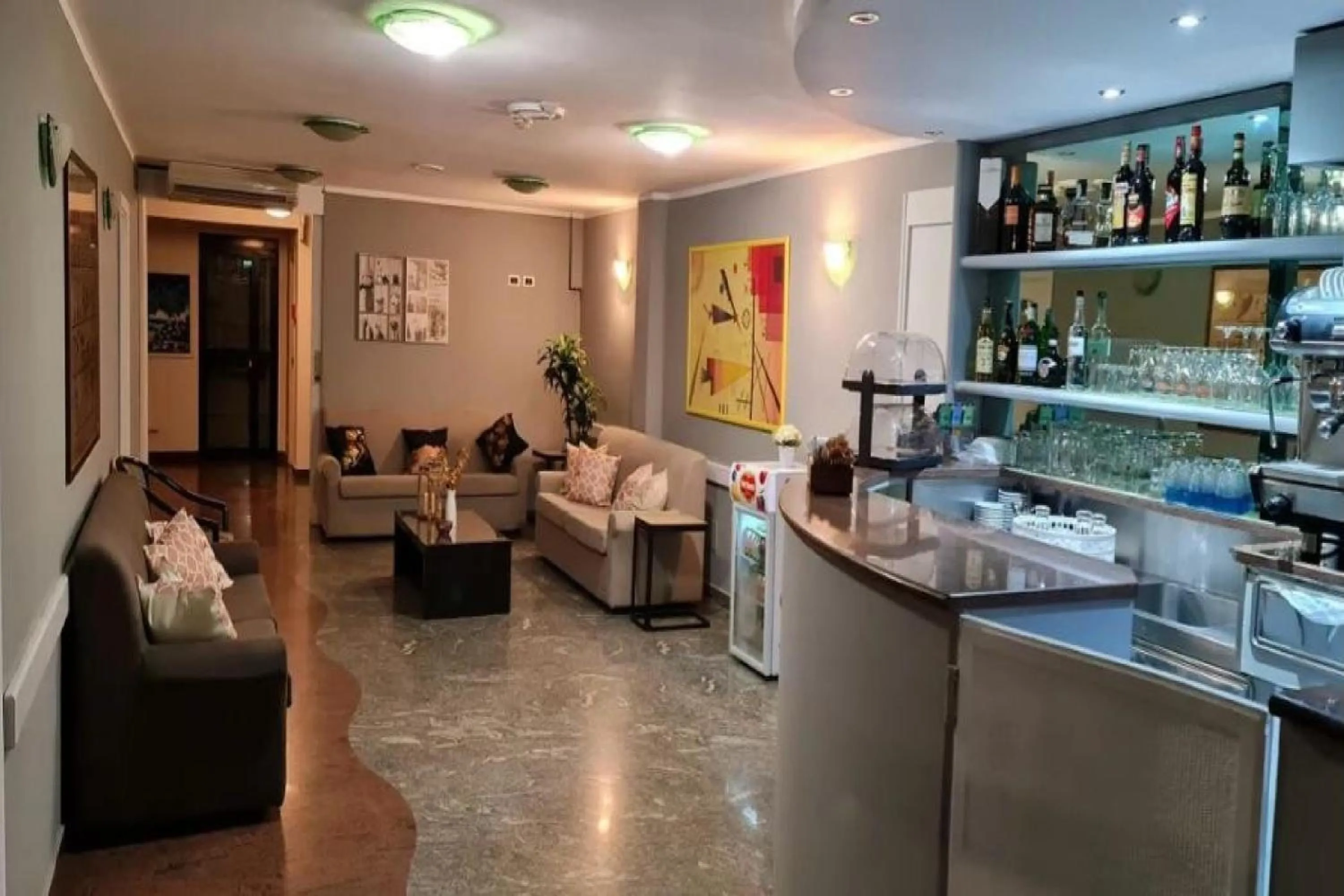 Lounge or bar in Hotel Bologna