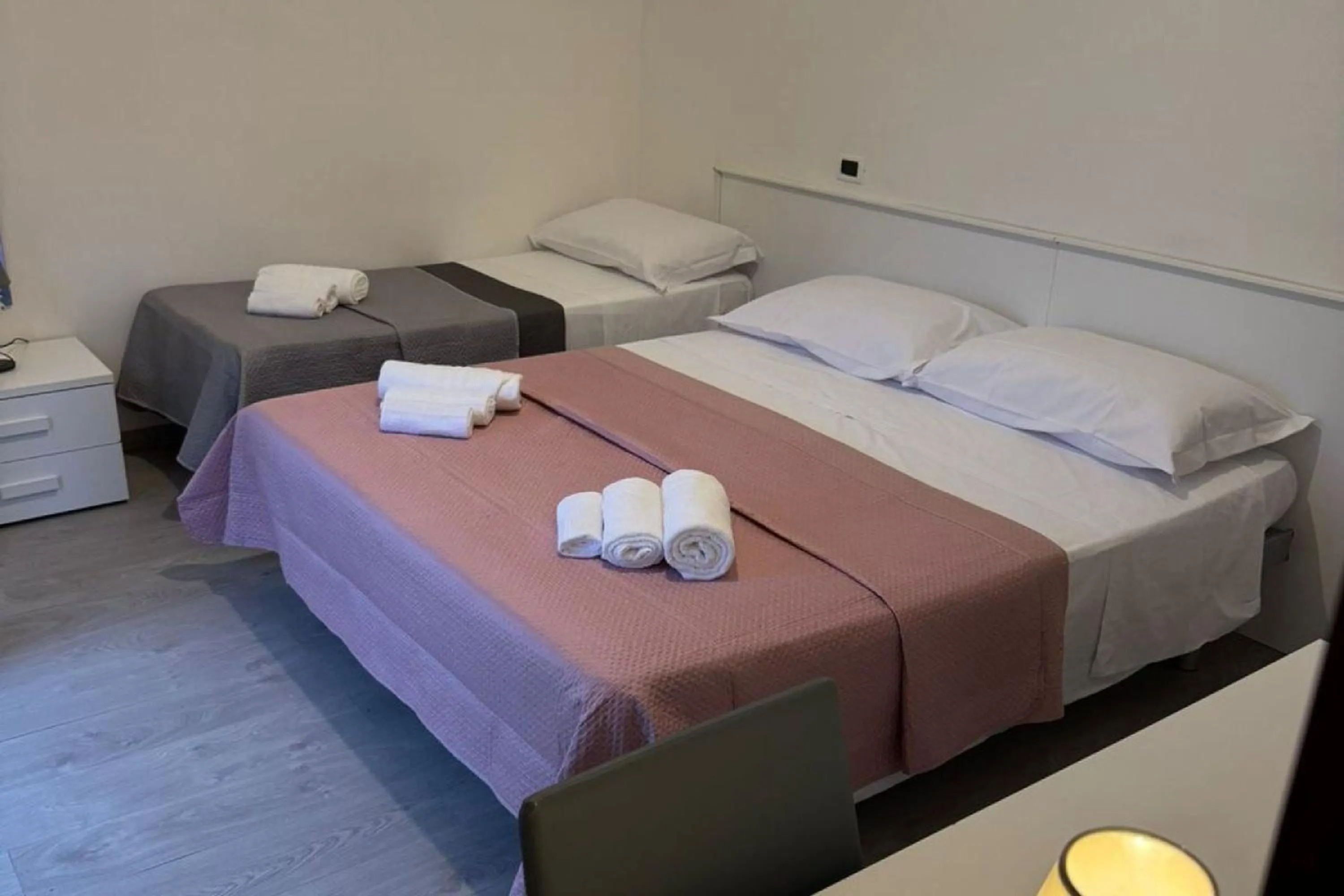 Bedroom, Bed in Hotel Bologna