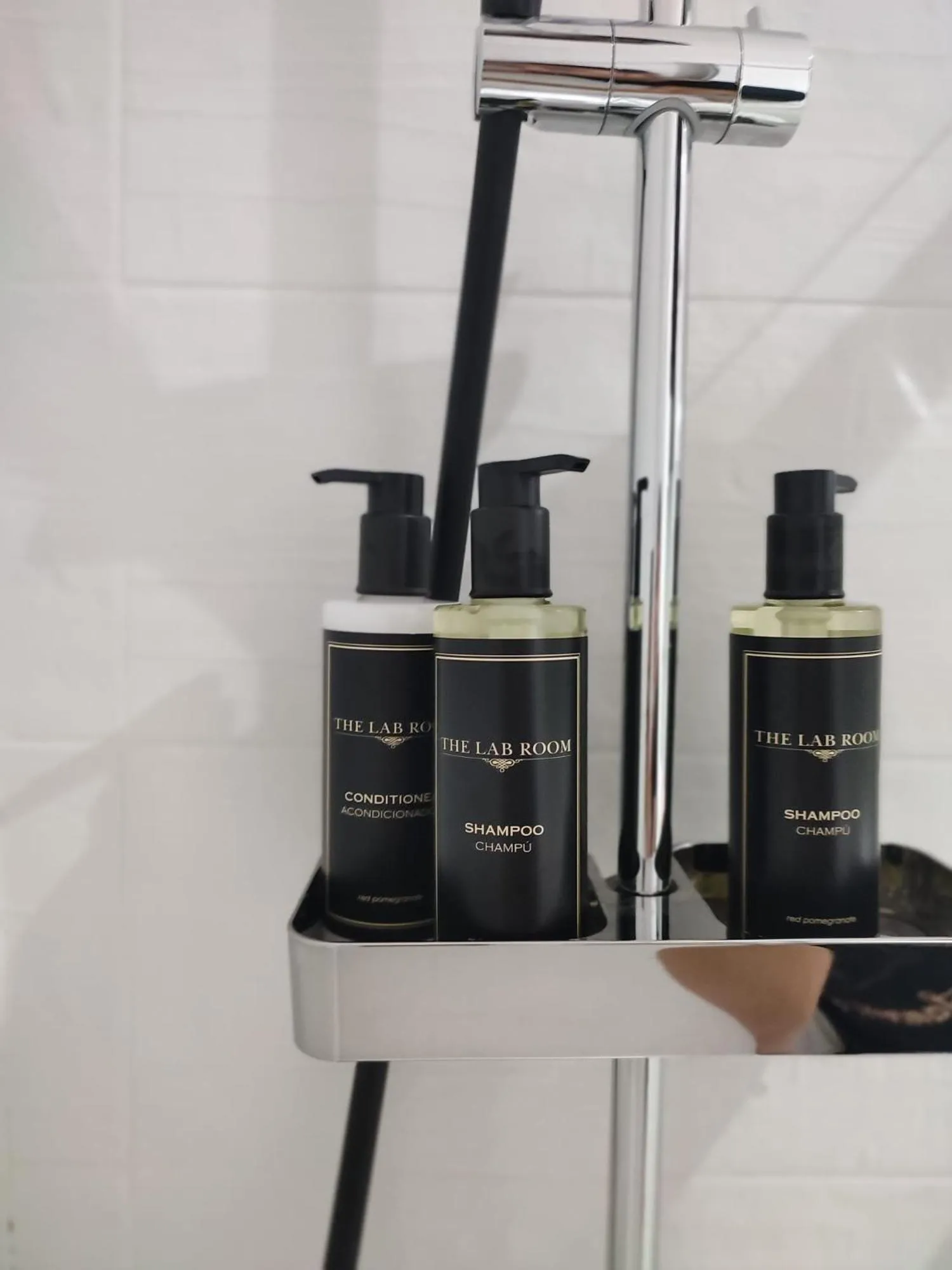 Shower in B&B Rivellino Gallipoli