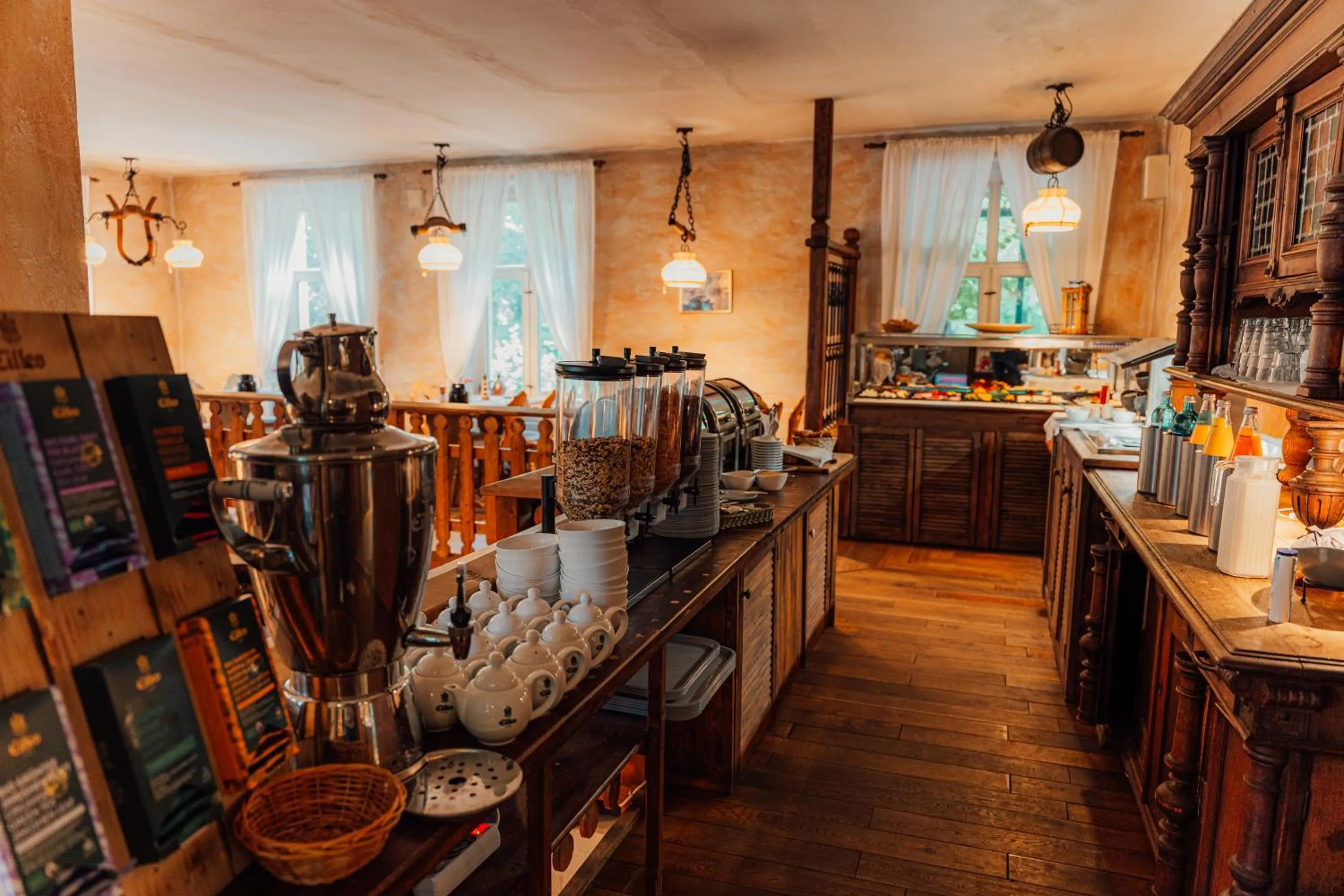 Restaurant/places to eat in Hotel Kolonieschänke