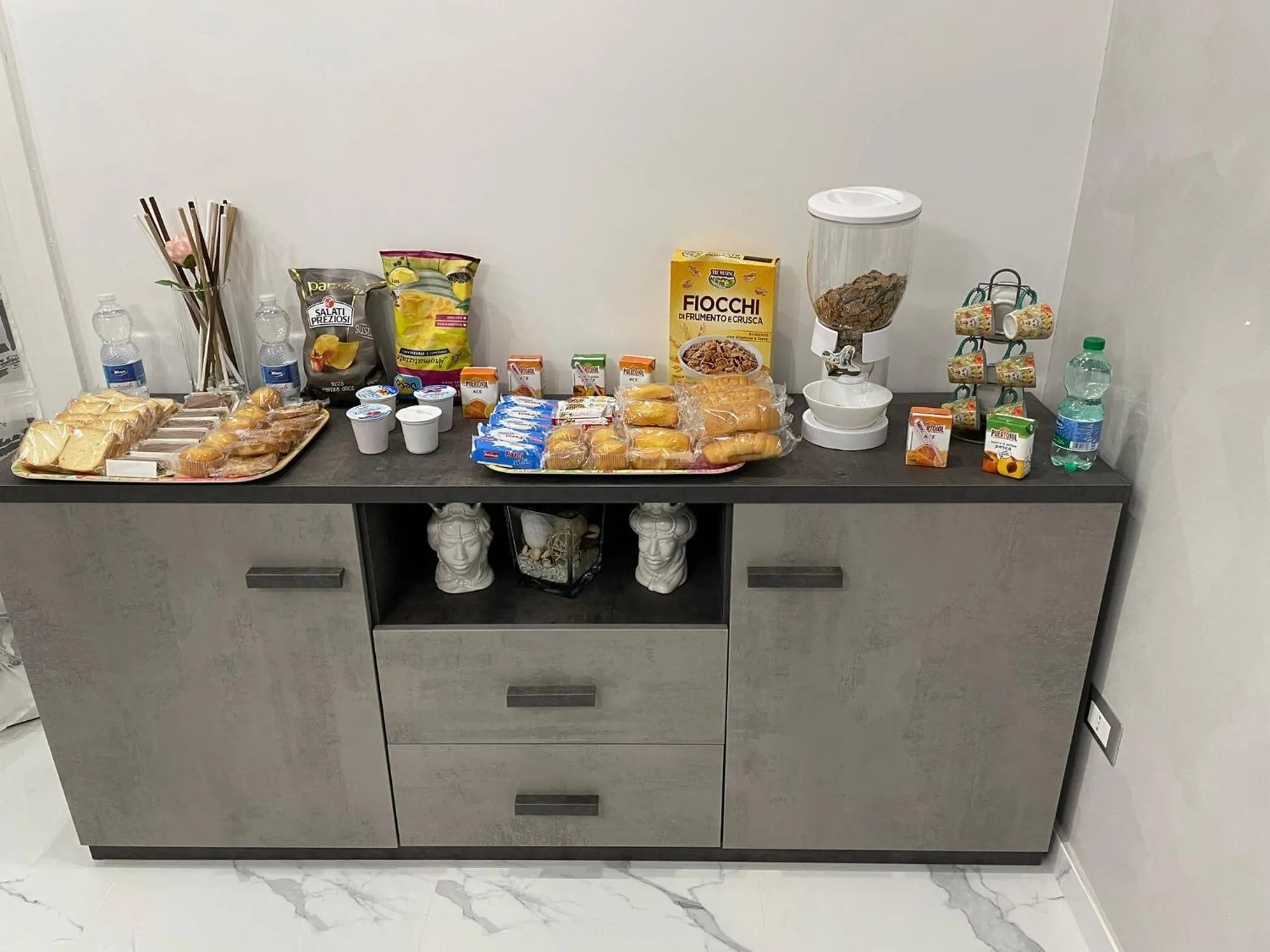 Buffet breakfast in B&B IL PICCOLO PRINCIPE